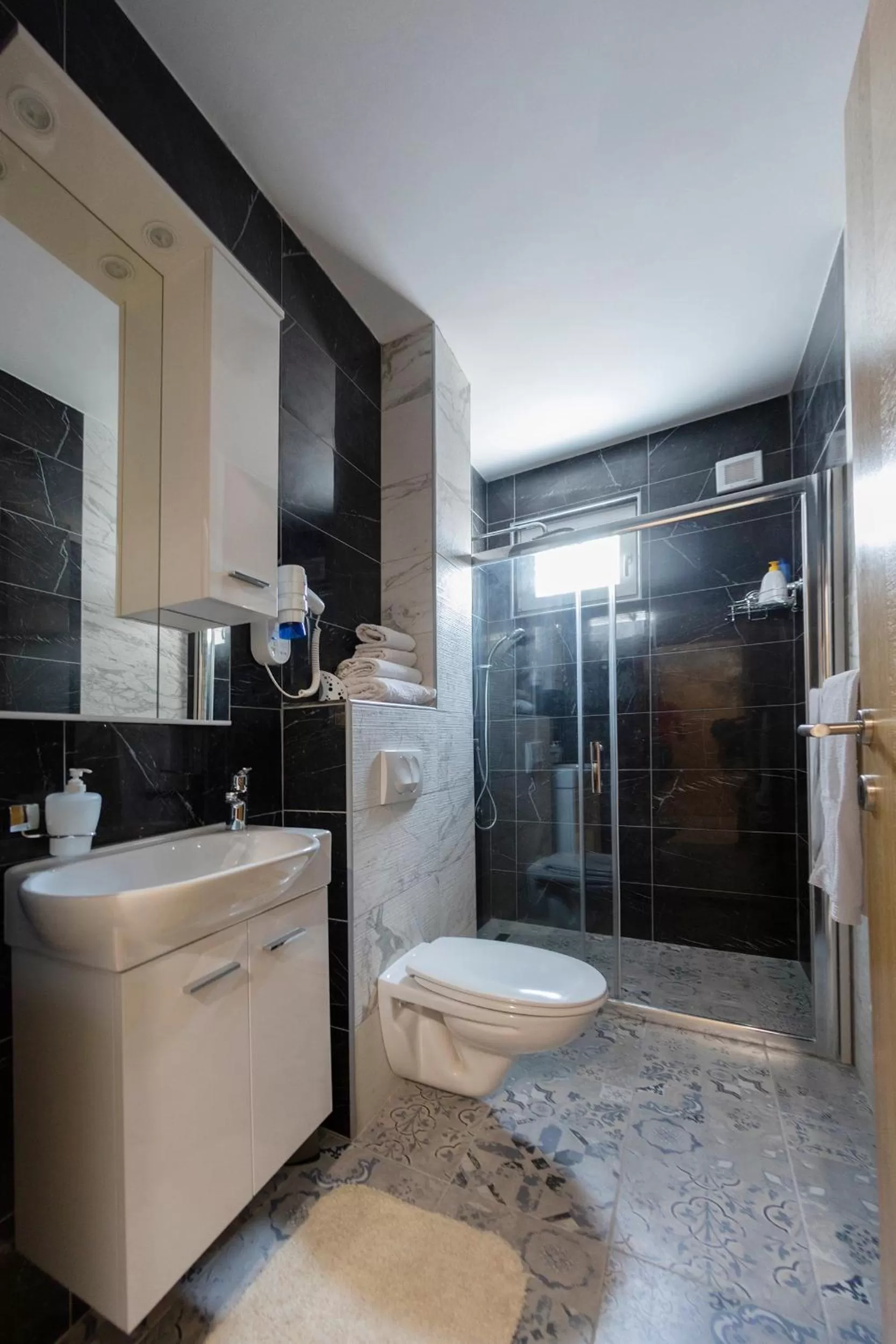Shower, Bathroom in Hotel - Villa Lejla