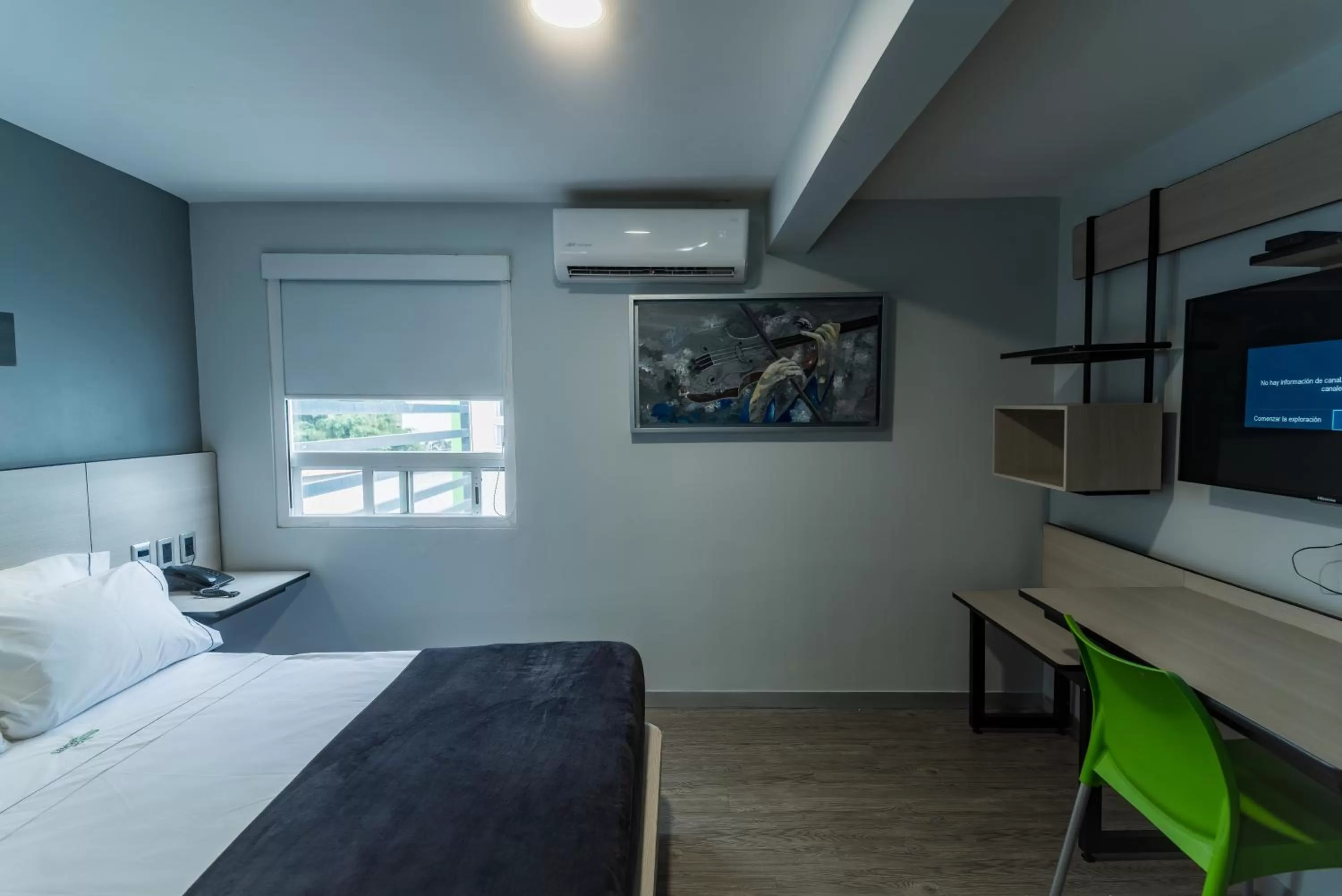 Bedroom, Bed in HOTEL LEMON GREEN -Zona Expo Frente al Centro de Convenciones