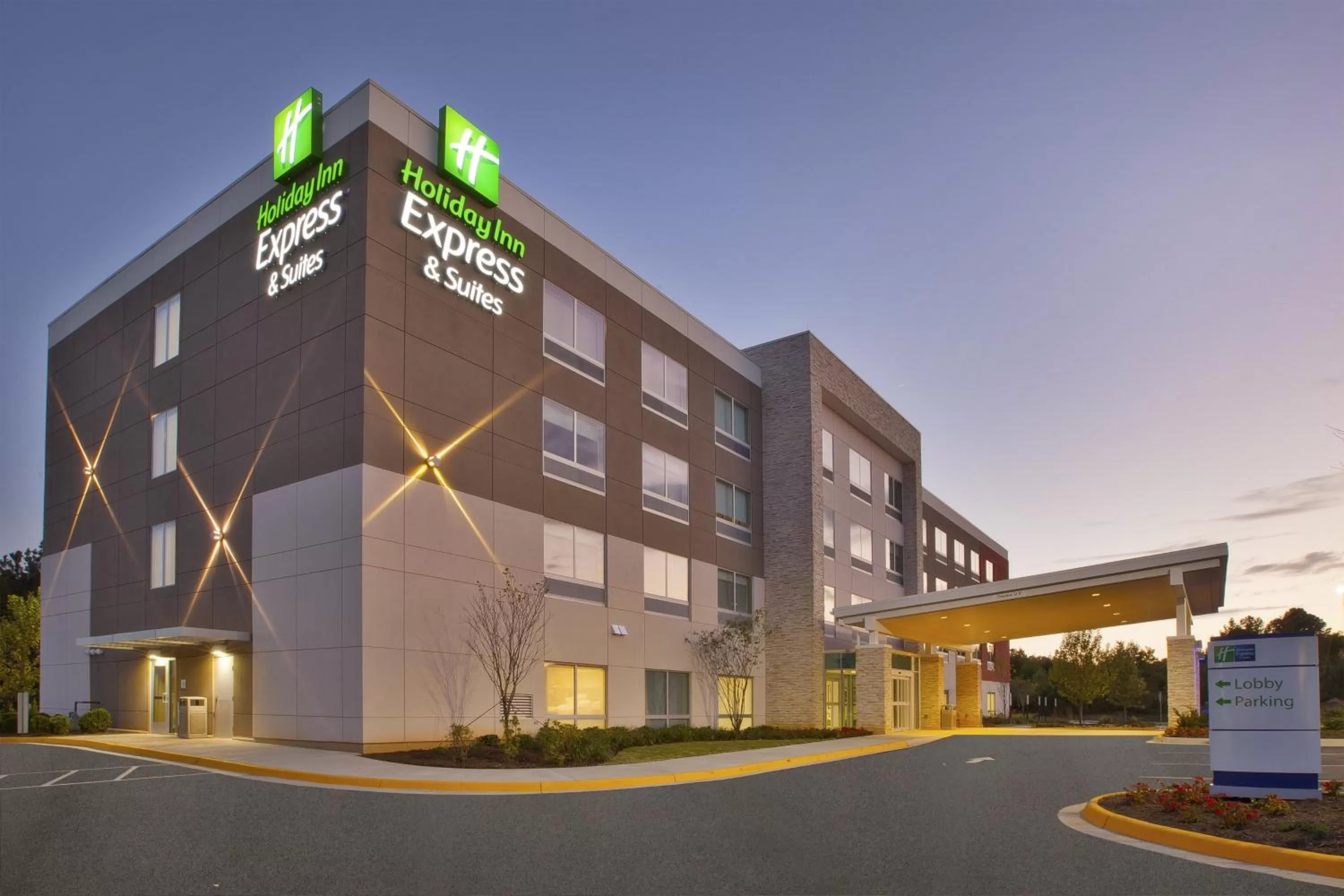 Holiday Inn Express and Suites South Hill by IHG