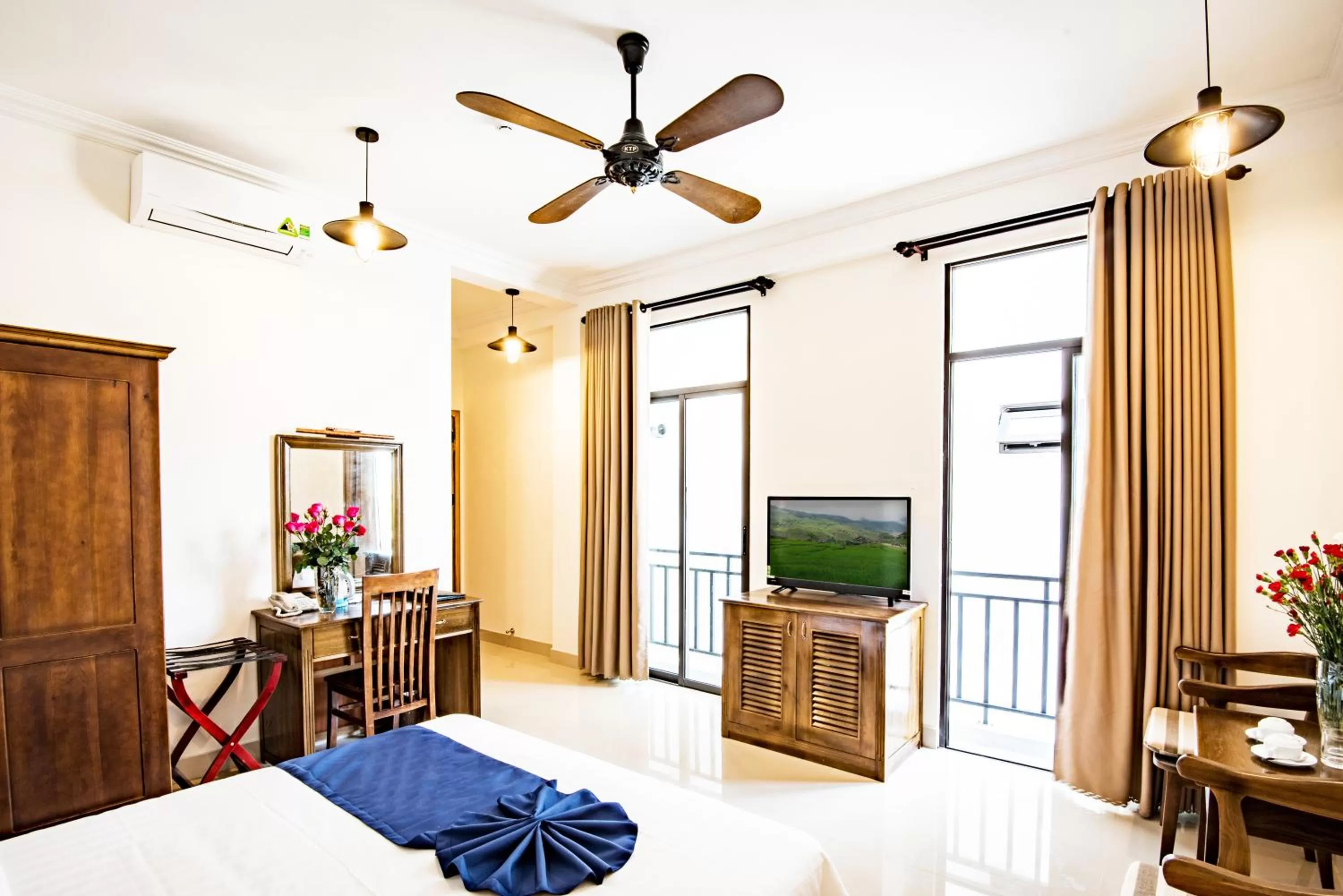 Bed in Santa Sea Villa