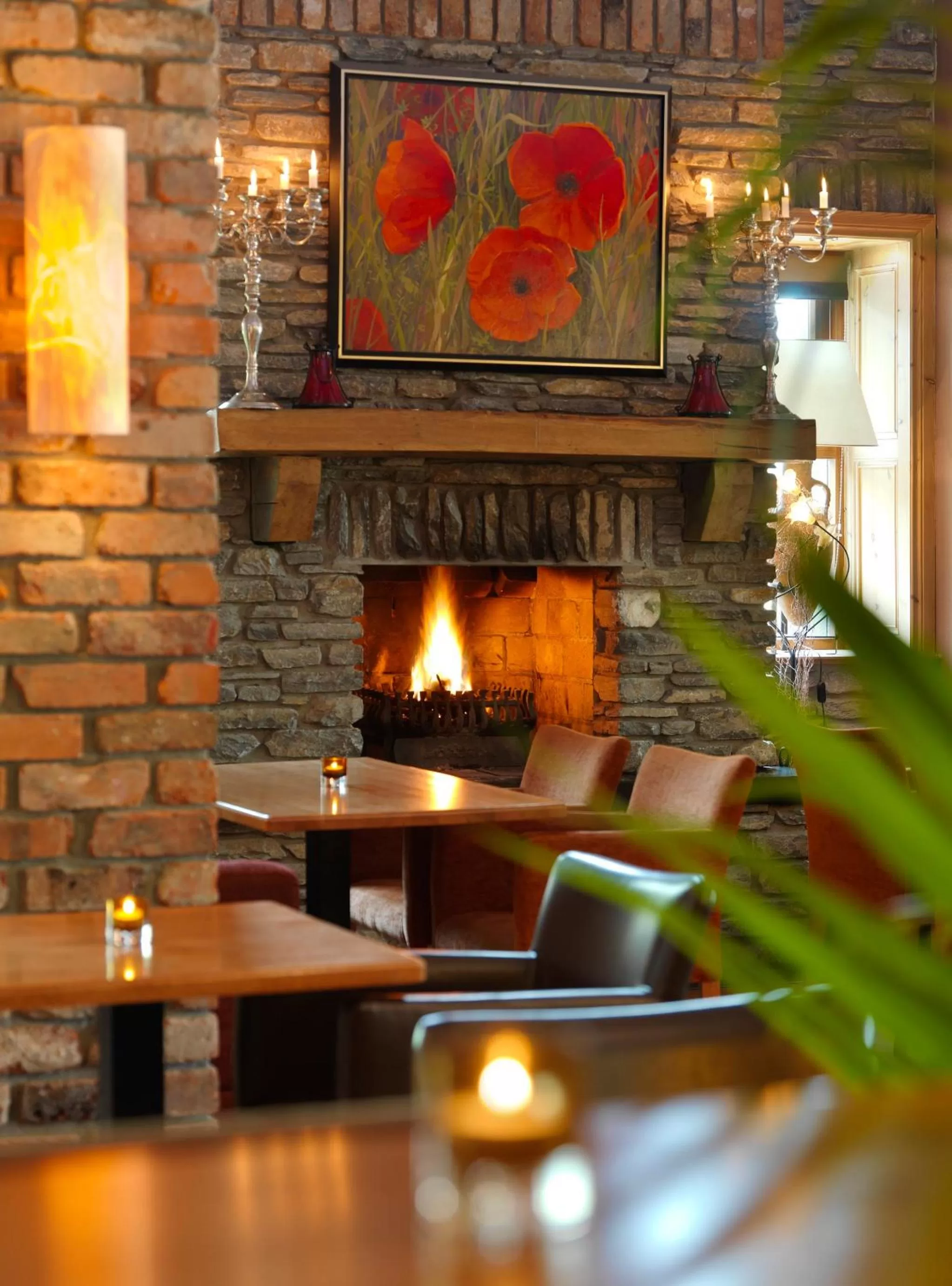 Restaurant/places to eat in Brook Lane Hotel