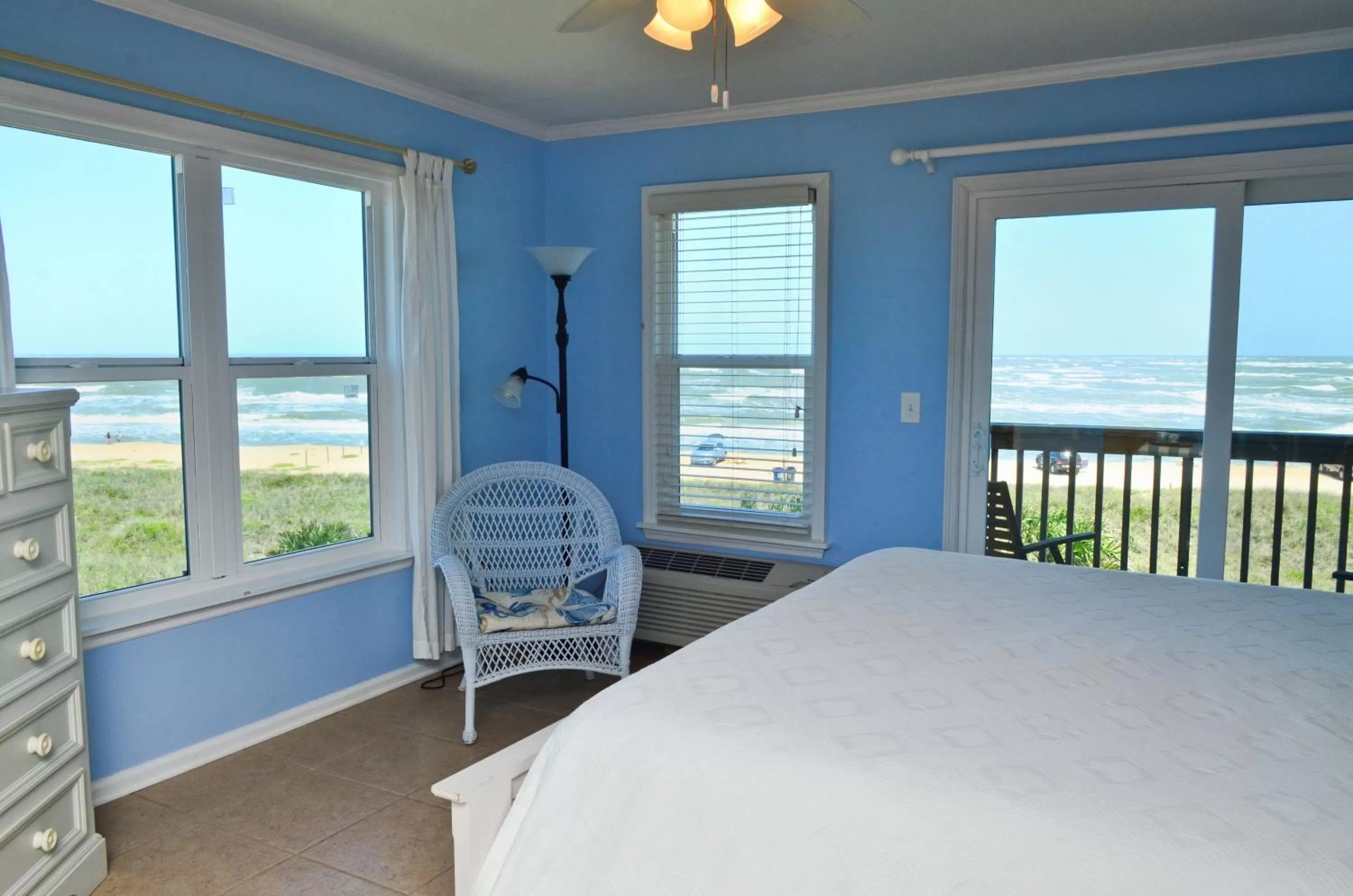 Day, Bed in The Saint Augustine Beach House