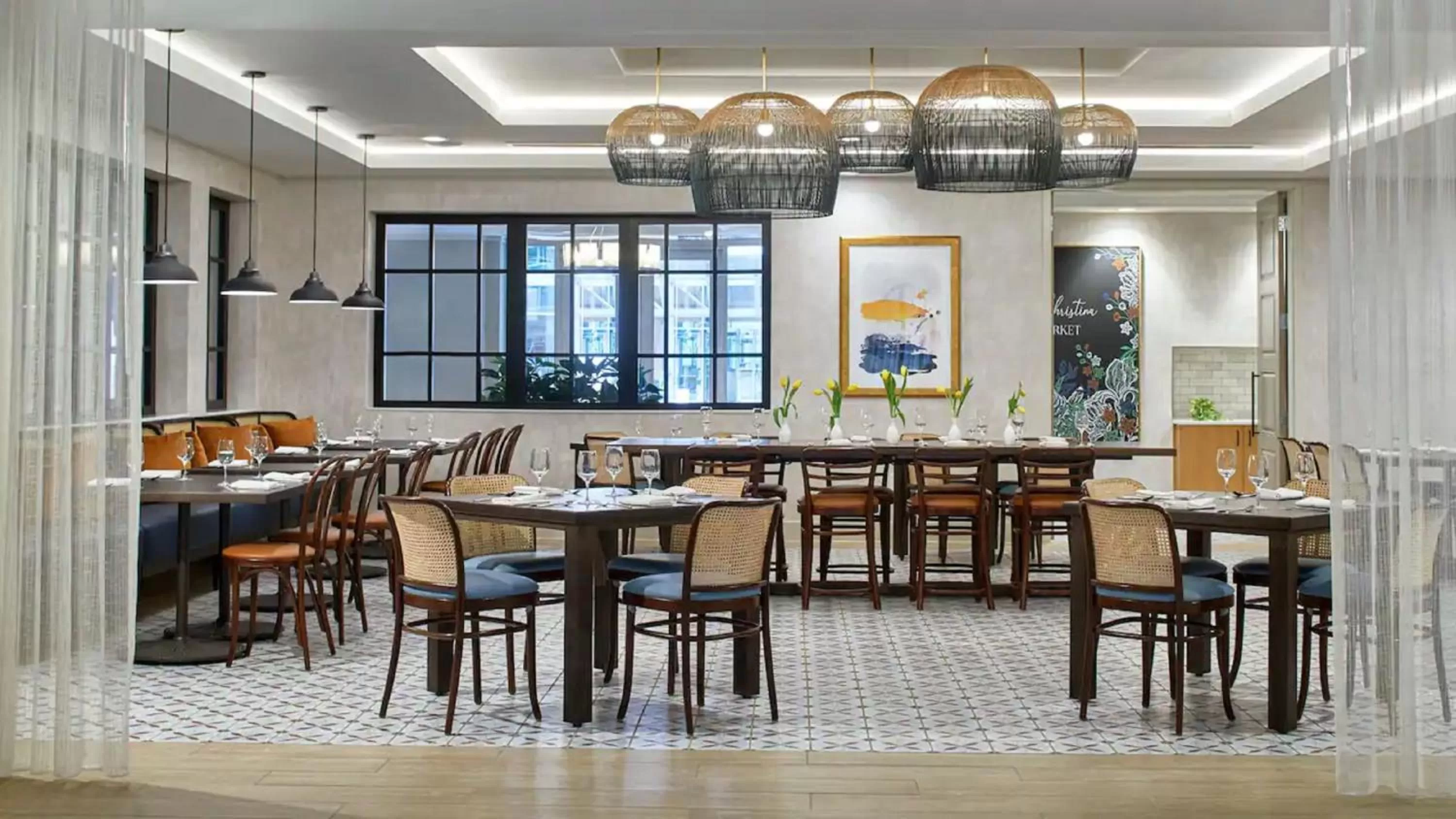 Restaurant/places to eat in Hyatt Regency Atlanta Perimeter at Villa Christina