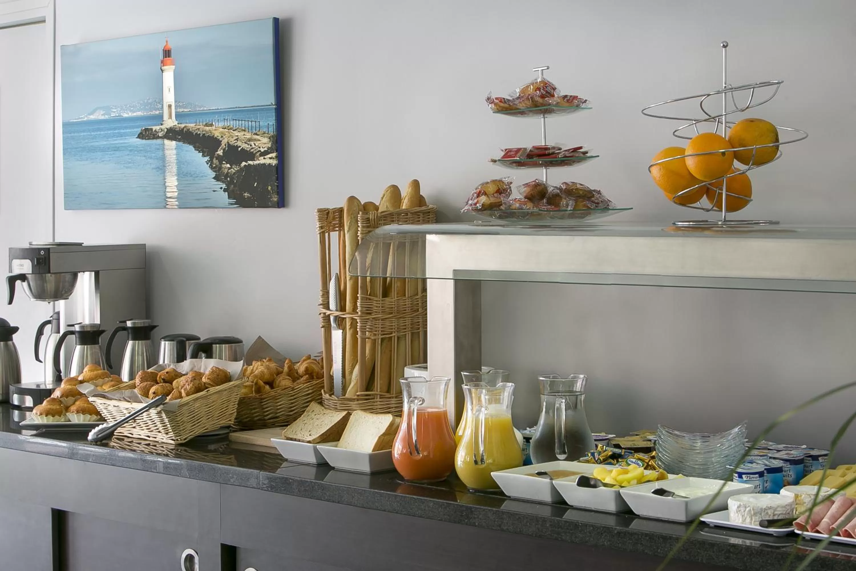 Buffet breakfast in Best Western Hôtel des Thermes - Balaruc les Bains Sète