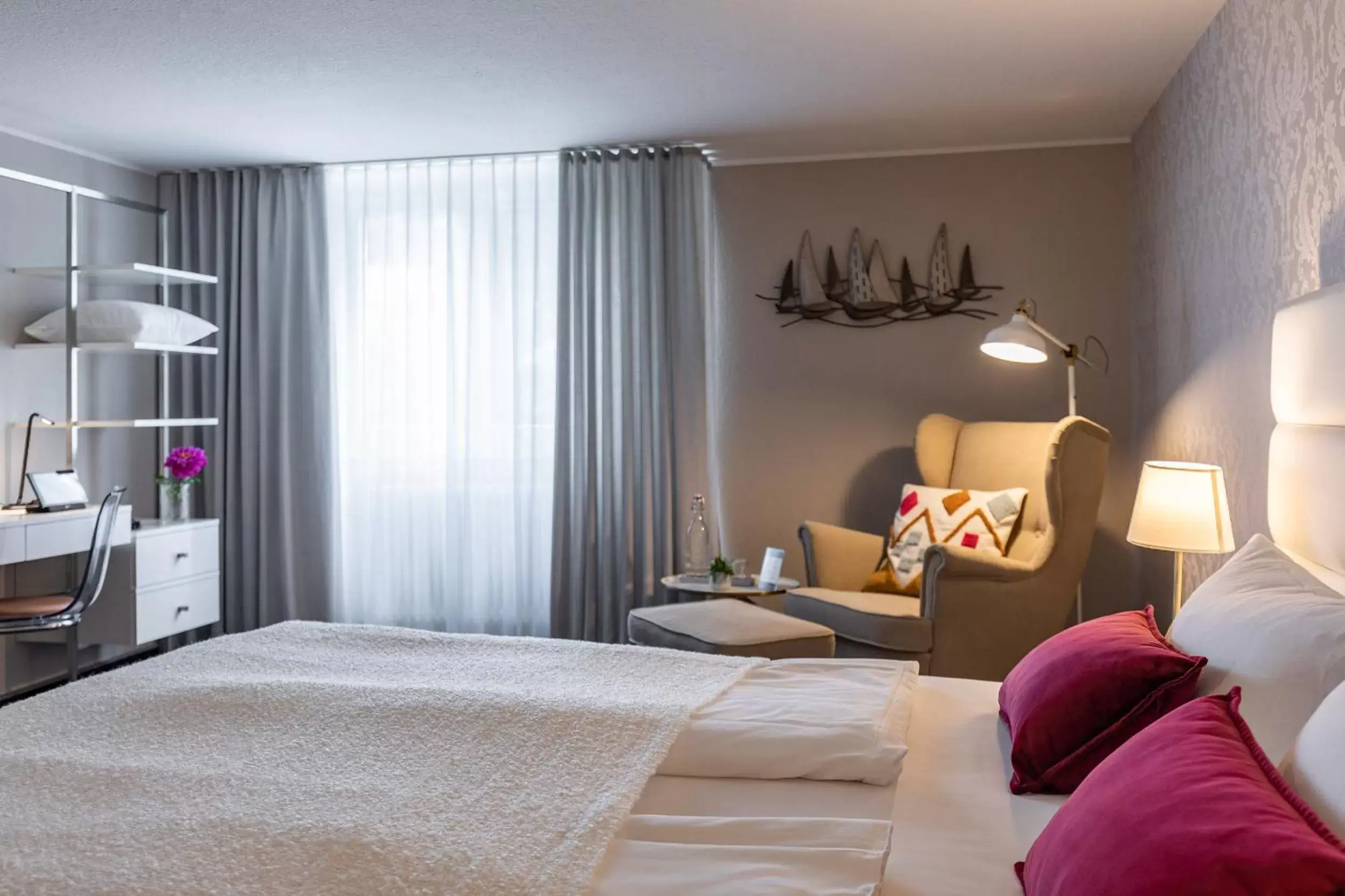 Standard Double Room in Ganter Hotel & Restaurant Mohren Standard Double Room in Ganter Hotel & Restaurant Mohren