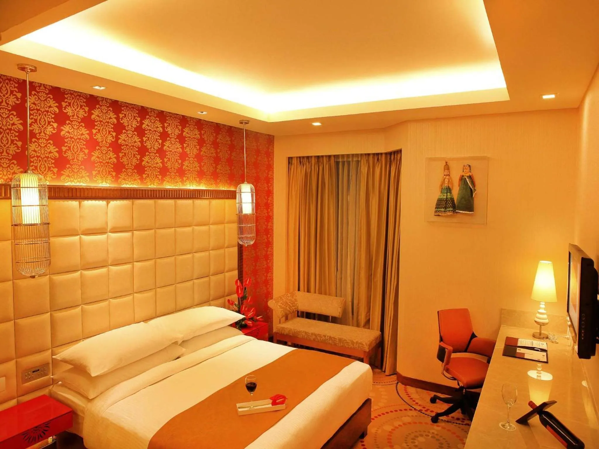 Deluxe Triple Room Inclusive of Wifi and 20% off on food & soft beverages in The Metropolitan Hotel & Spa New Delhi