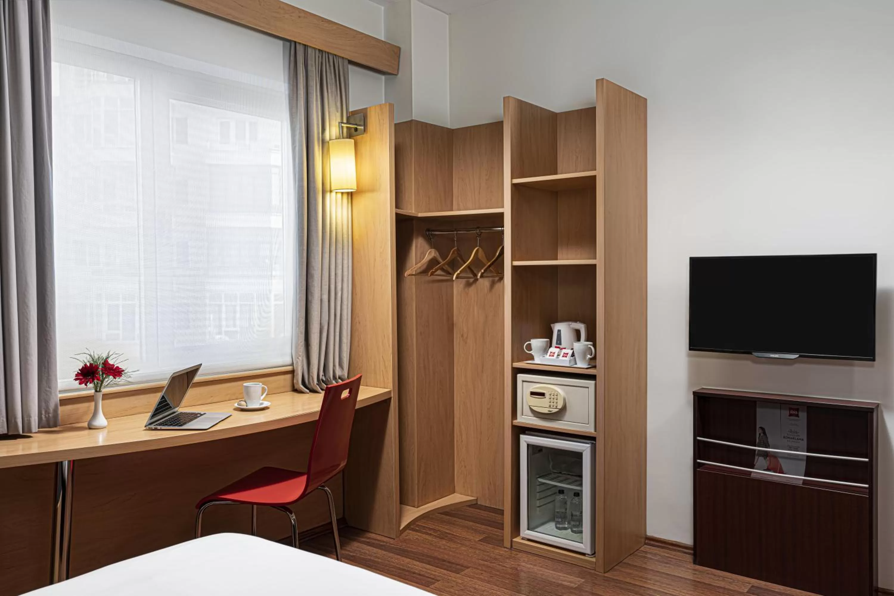 Bedroom in Ibis Eskisehir