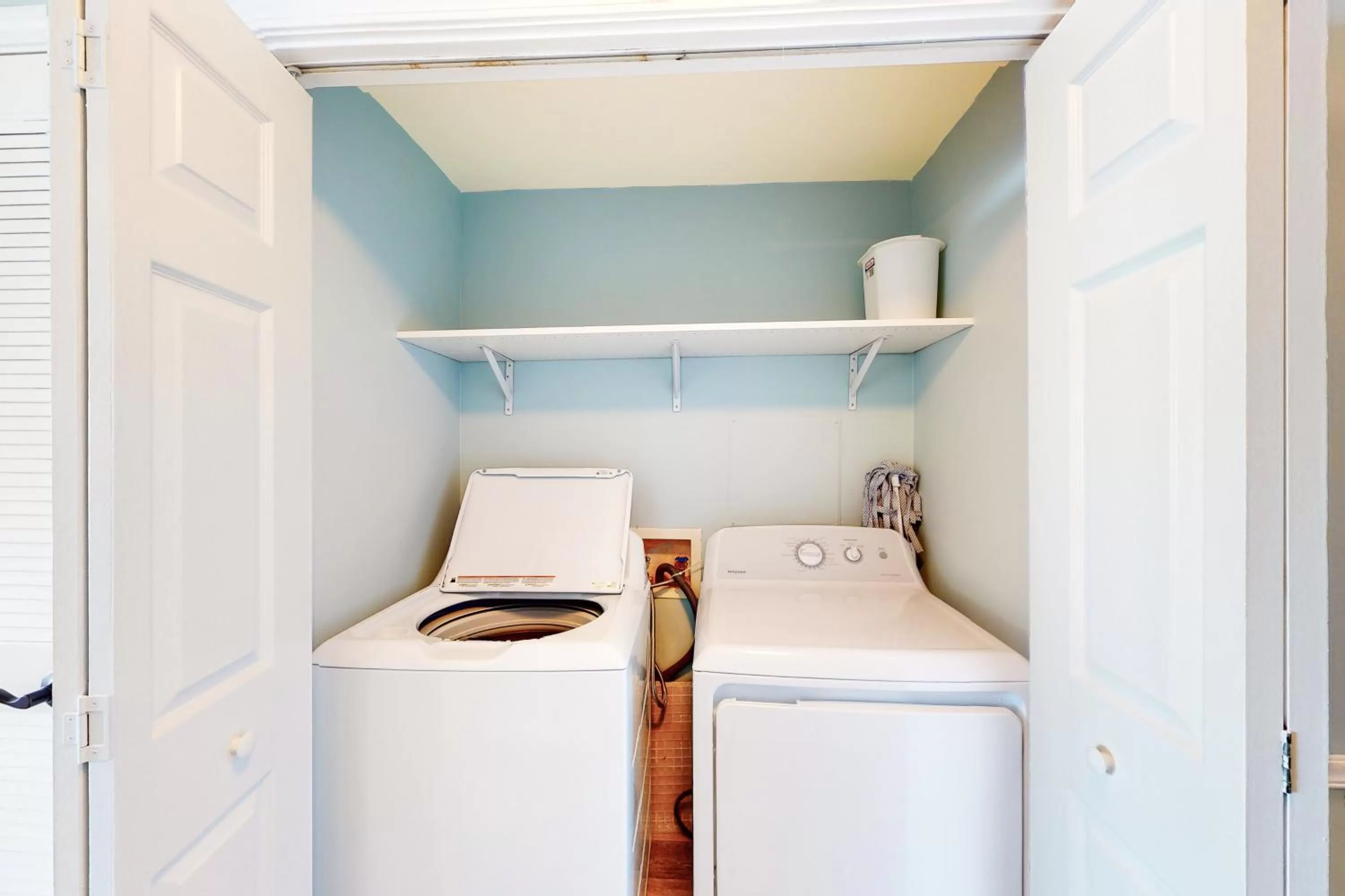 Kitchen/Kitchenette in Majestic Sun 1111A Miramar Beach (Condo)