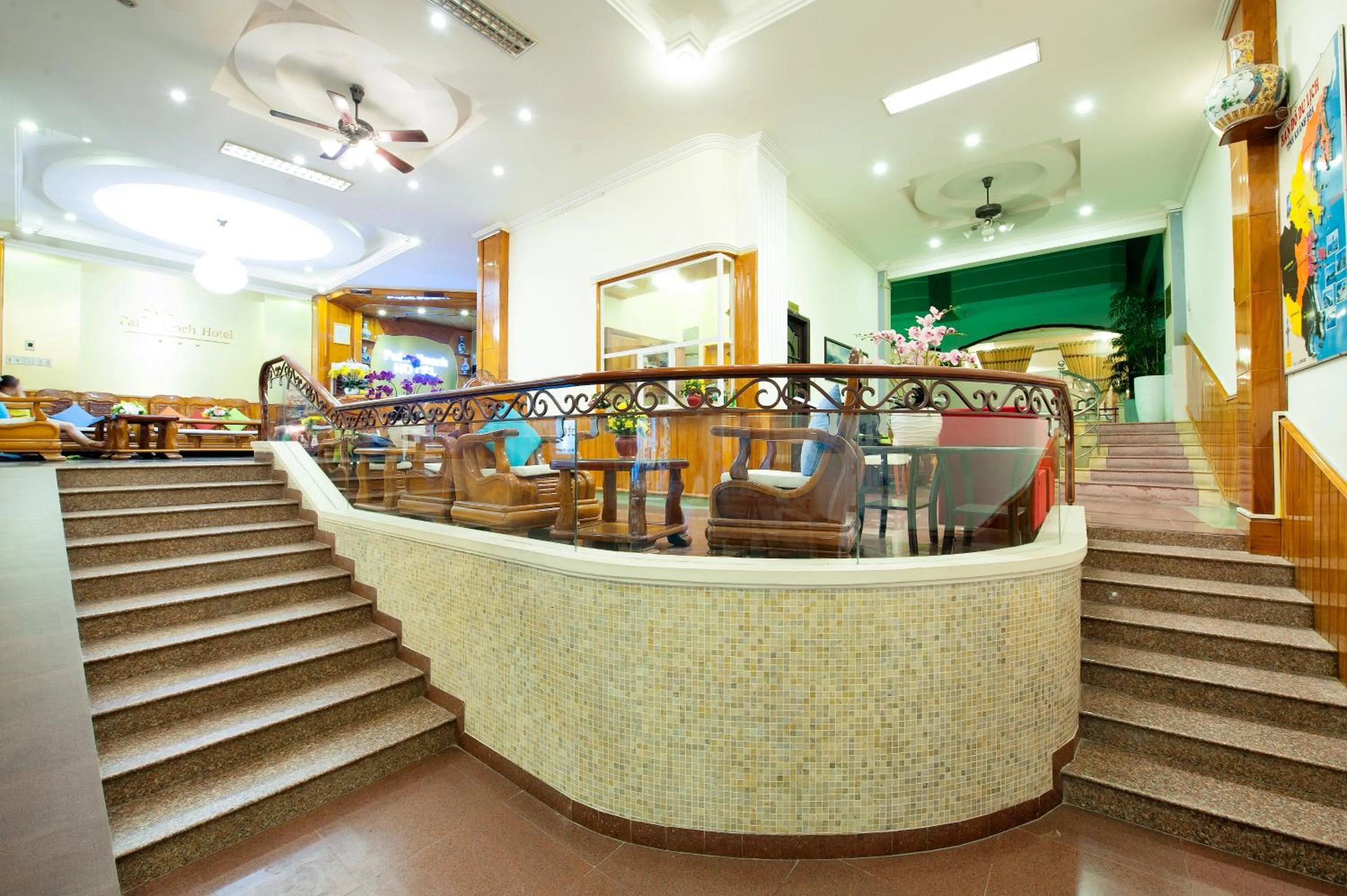 Lobby or reception in Palm Beach Hotel