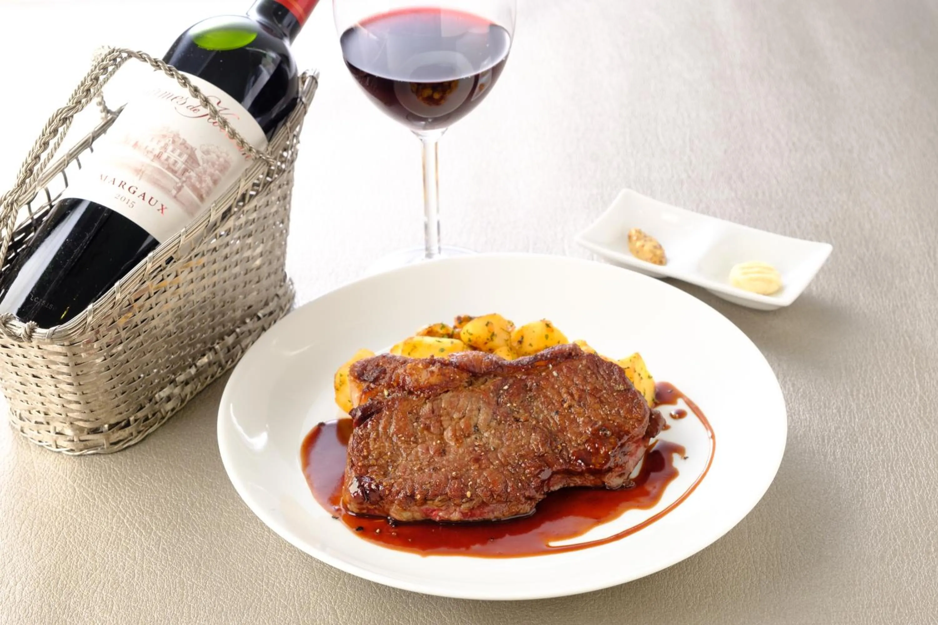 Food and drinks in Mercure Yokosuka