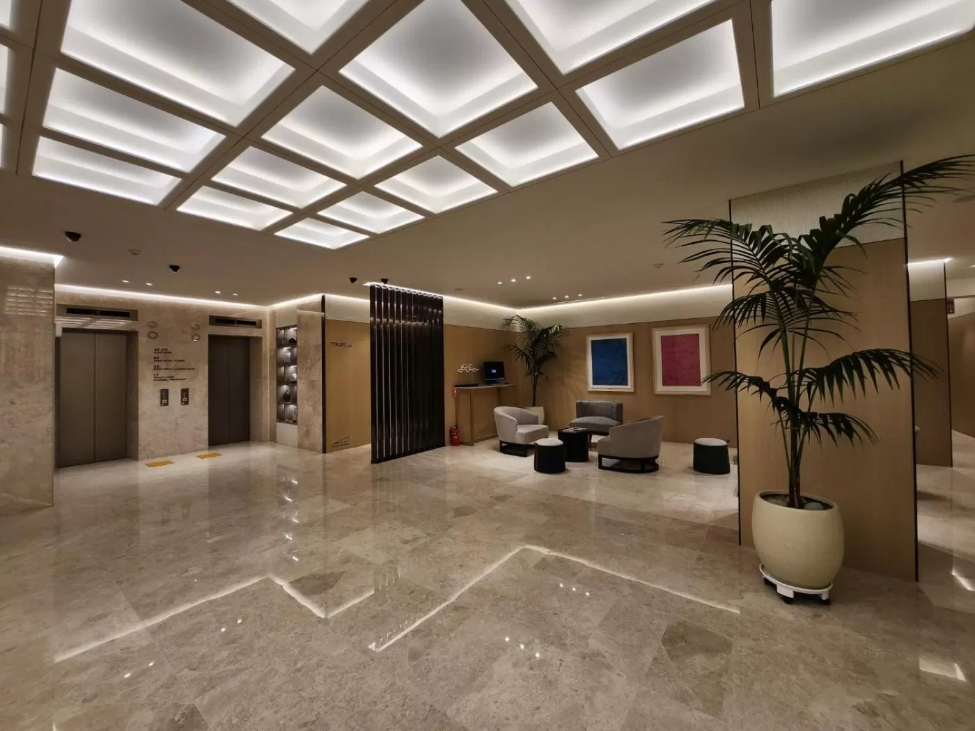 Lobby or reception in Sunshine Hotel