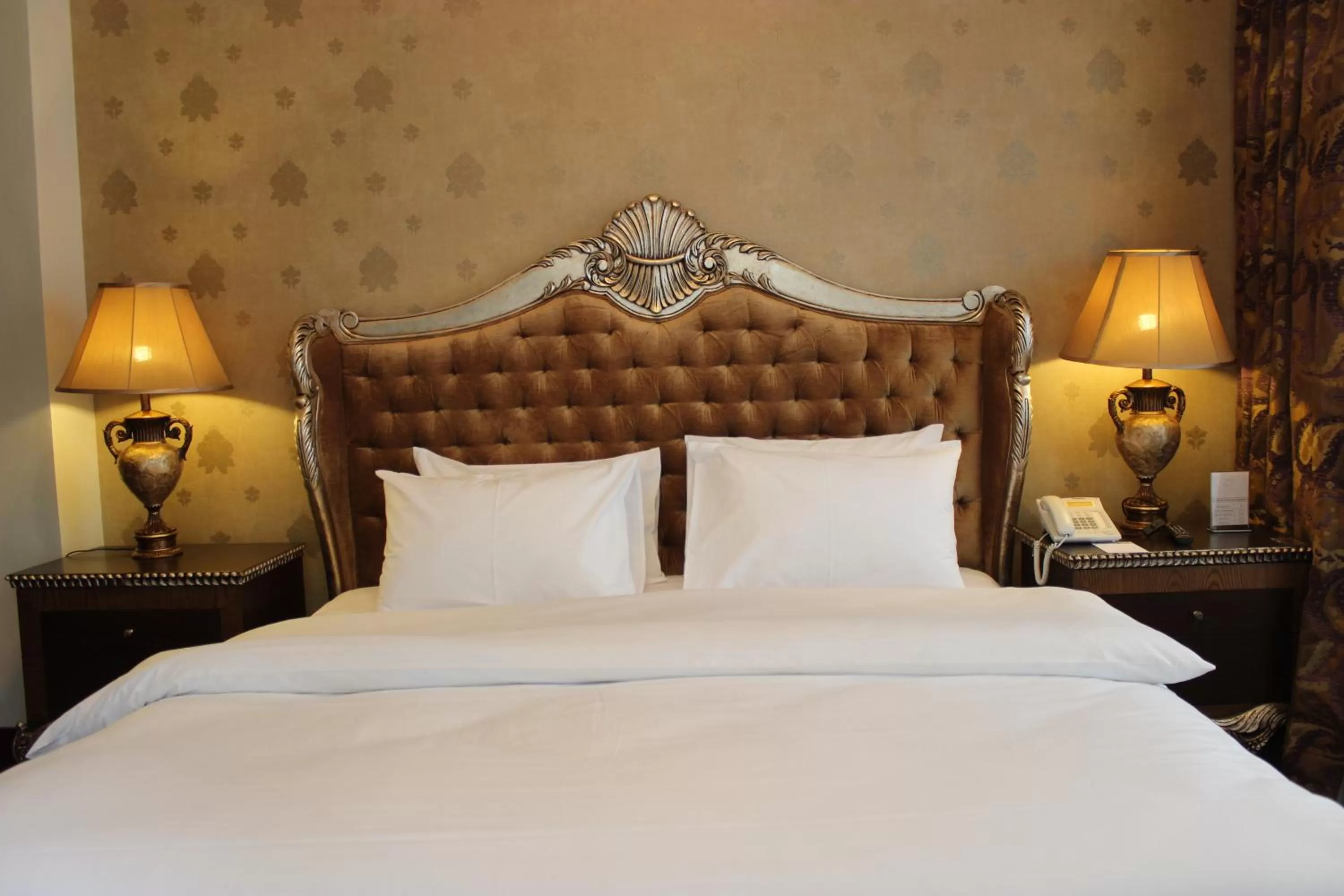 Bed in S Chalet Islamabad