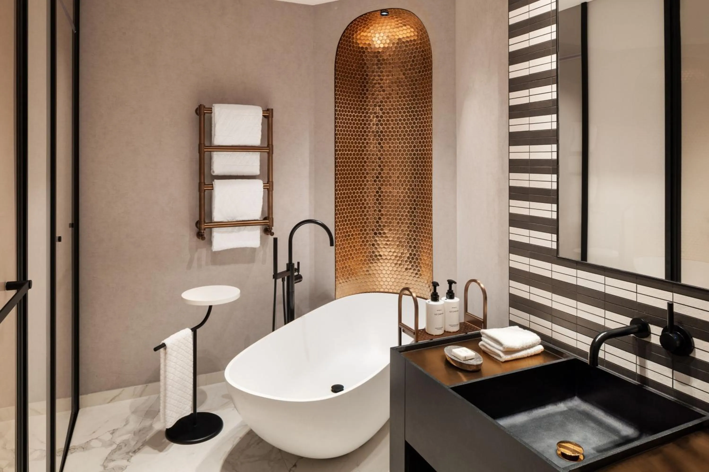 Photo of the whole room in Paragraph Freedom Square, a Luxury Collection Hotel, Tbilisi