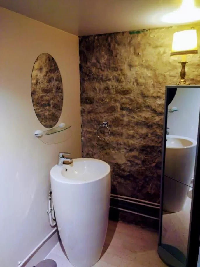 Bathroom in LE VERT NOMADE