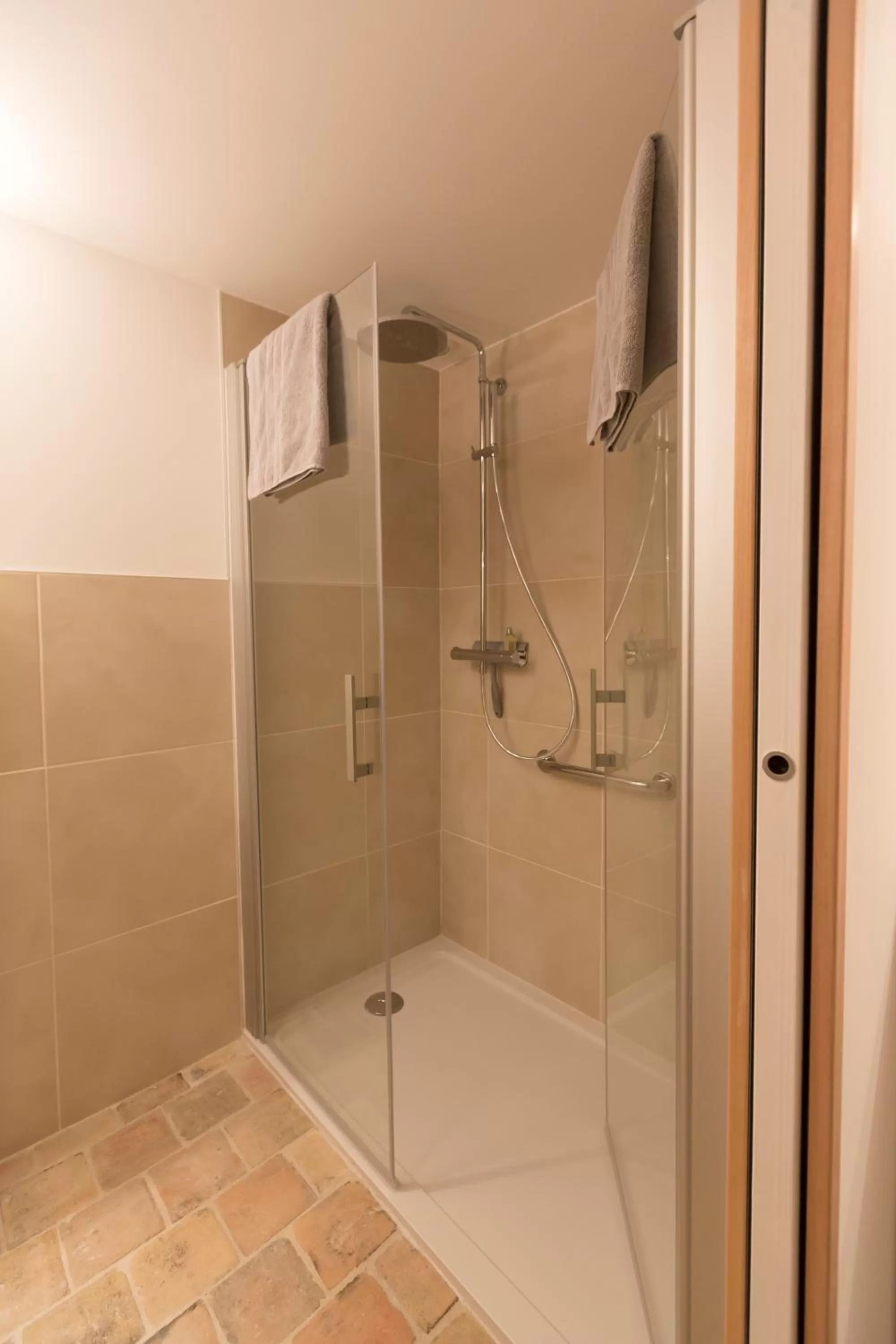 Shower in Clos Saint Jacques - Maison d'Hôtes