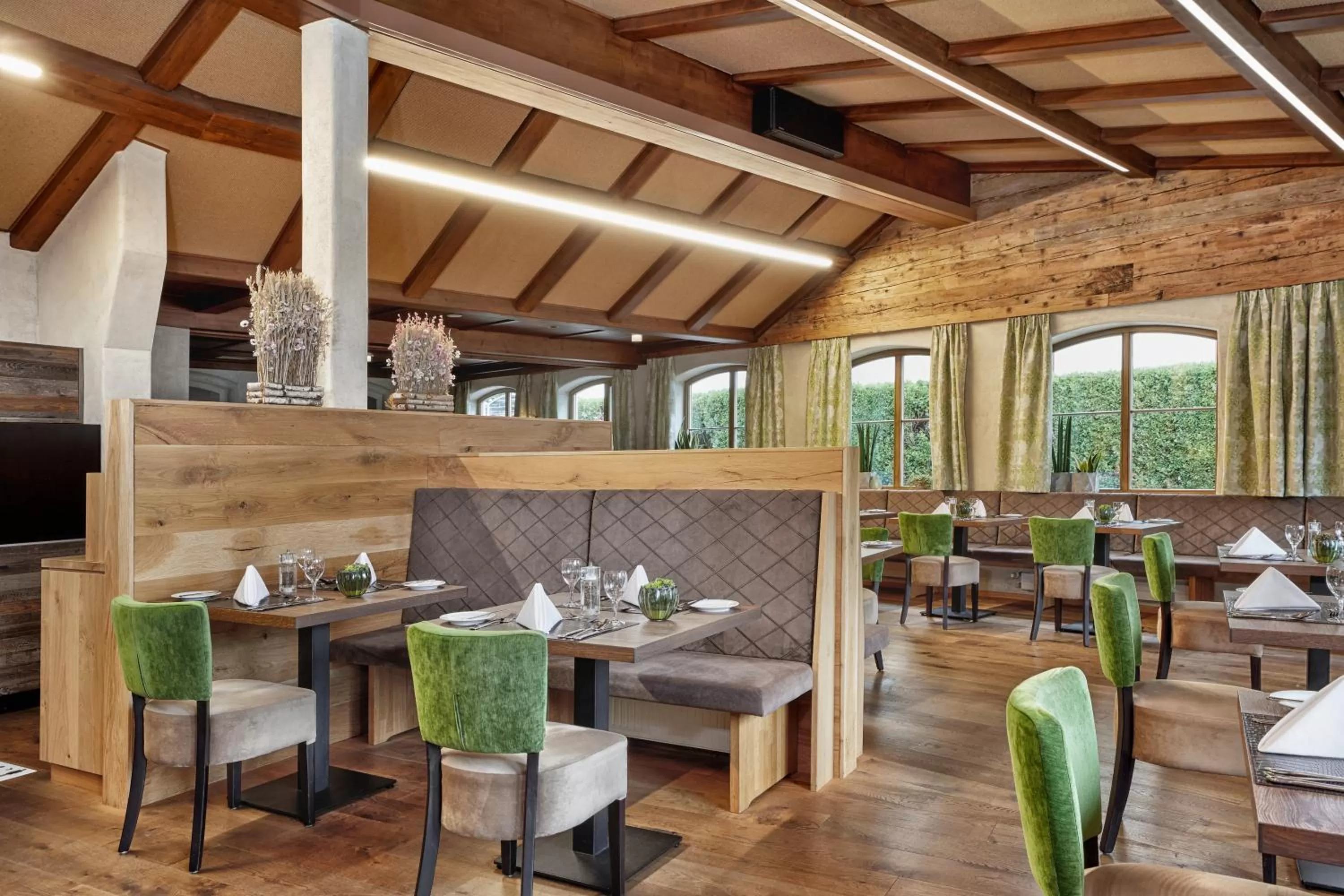 Restaurant/places to eat in Königshof Hotel Resort