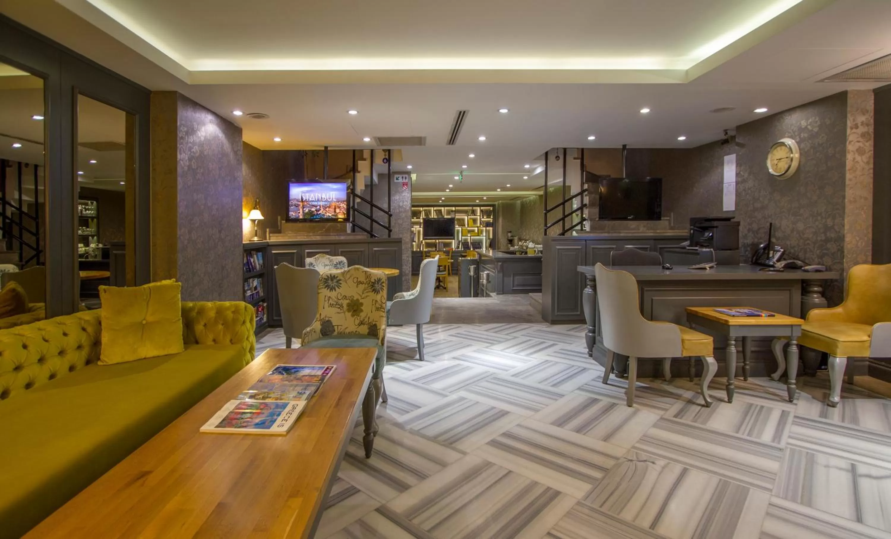 Lobby or reception in Aston Hotel Taksim