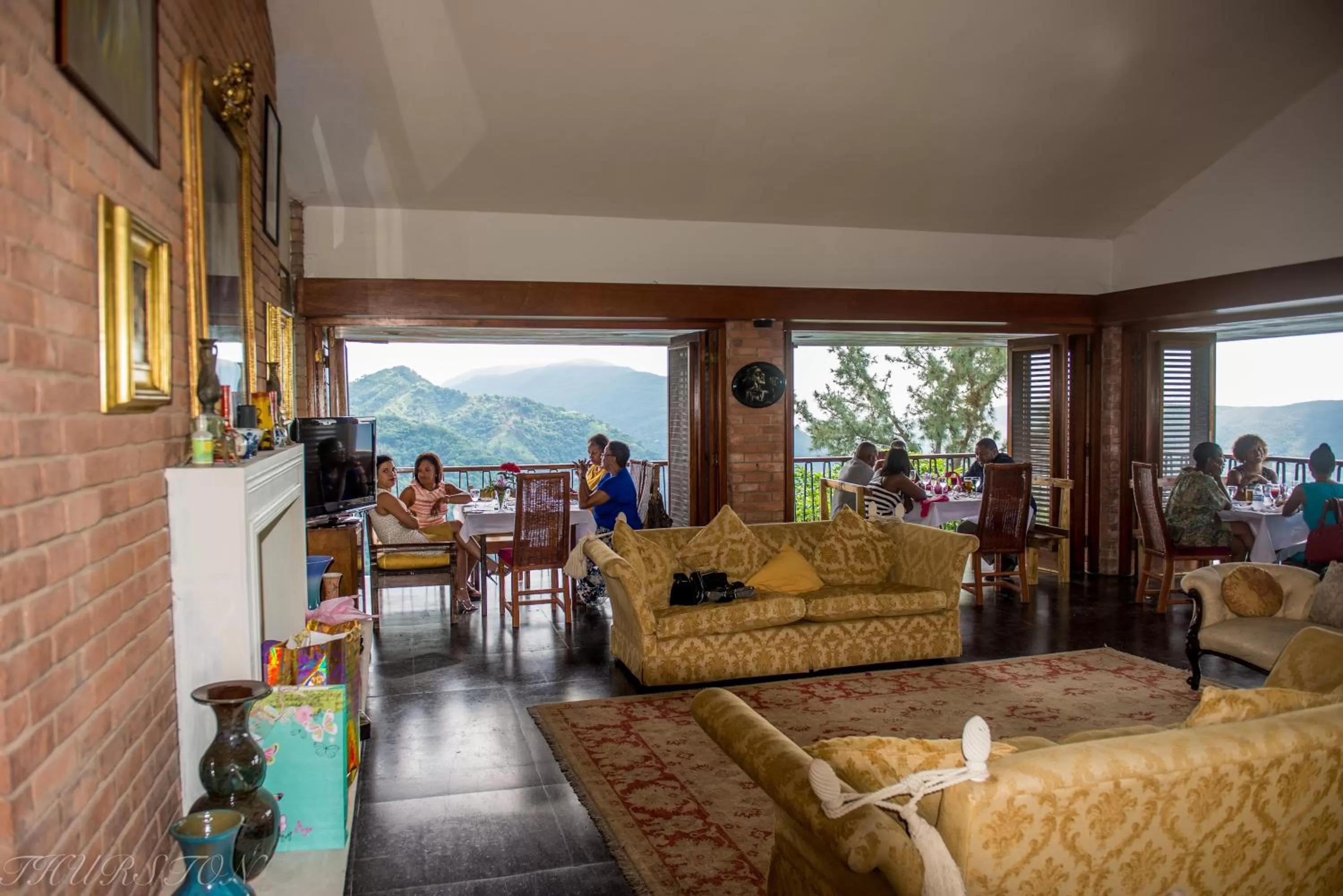 Restaurant/places to eat in Tranquility Estate