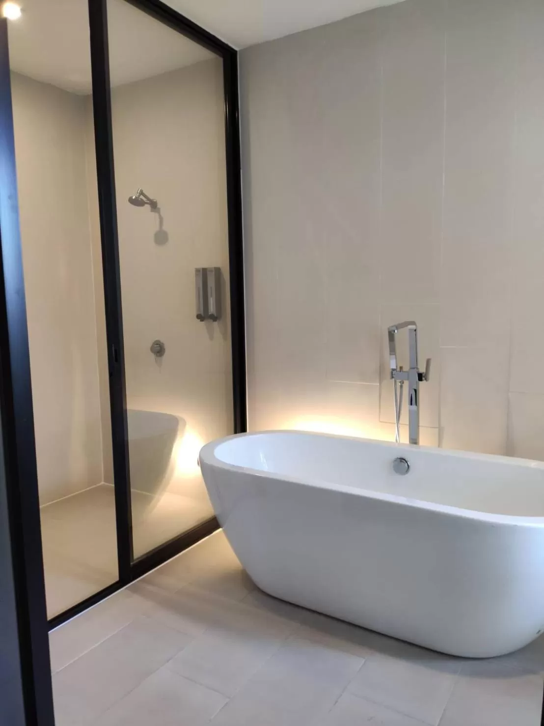 Bath in POR Santitham