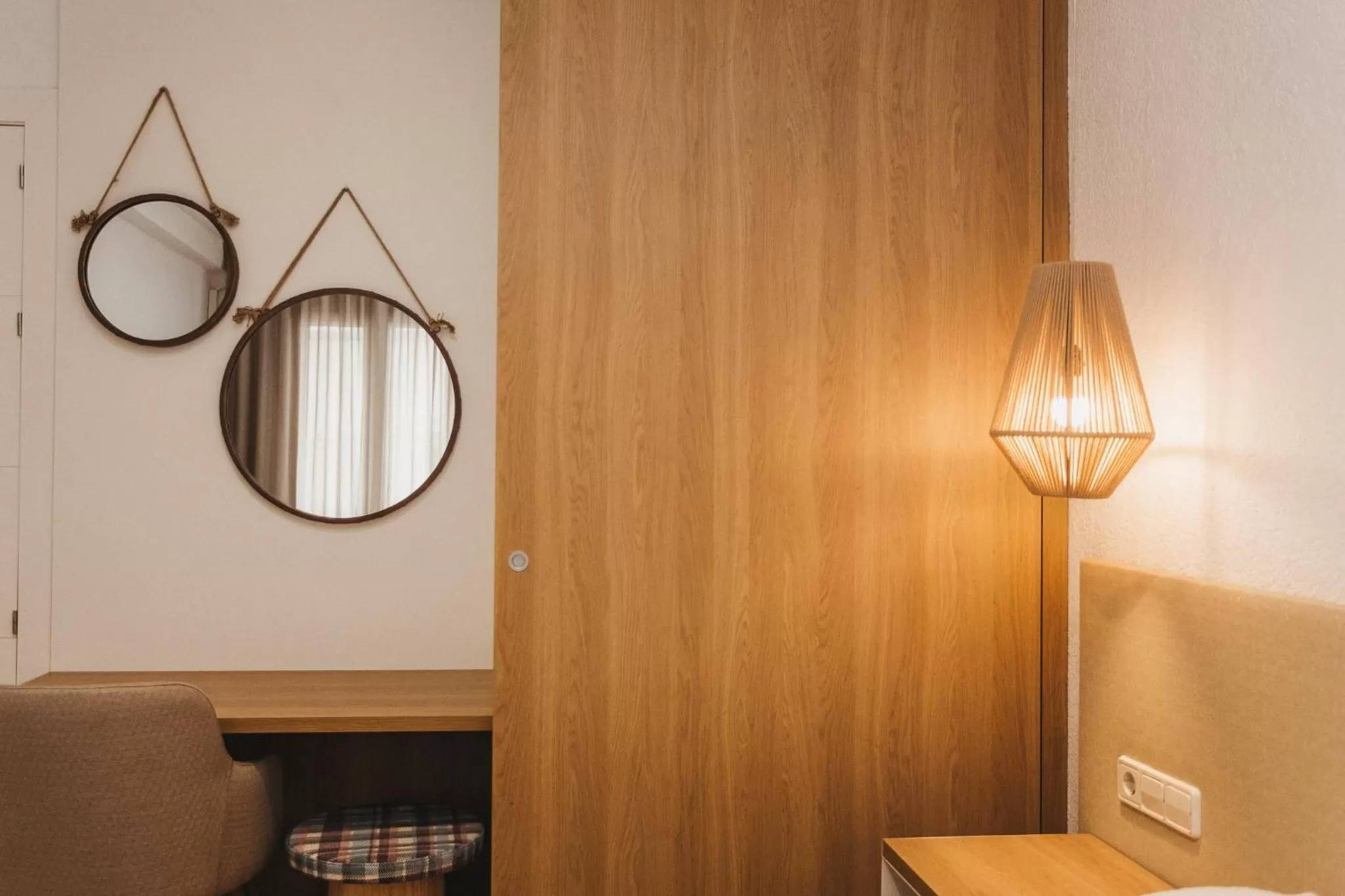 Bedroom, Bed in Hotel Catalunya Ribes de Freser