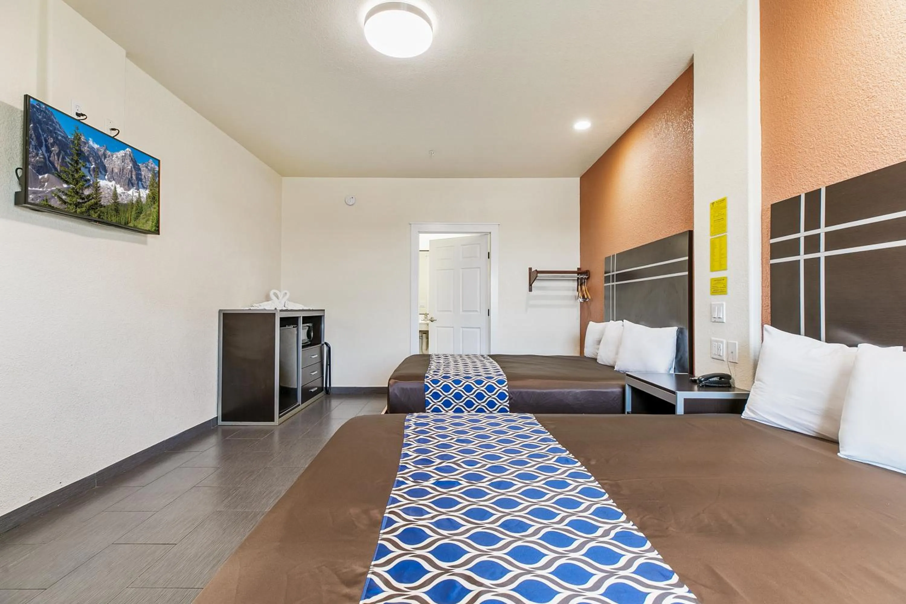 Photo of the whole room in Lighthouse Inn