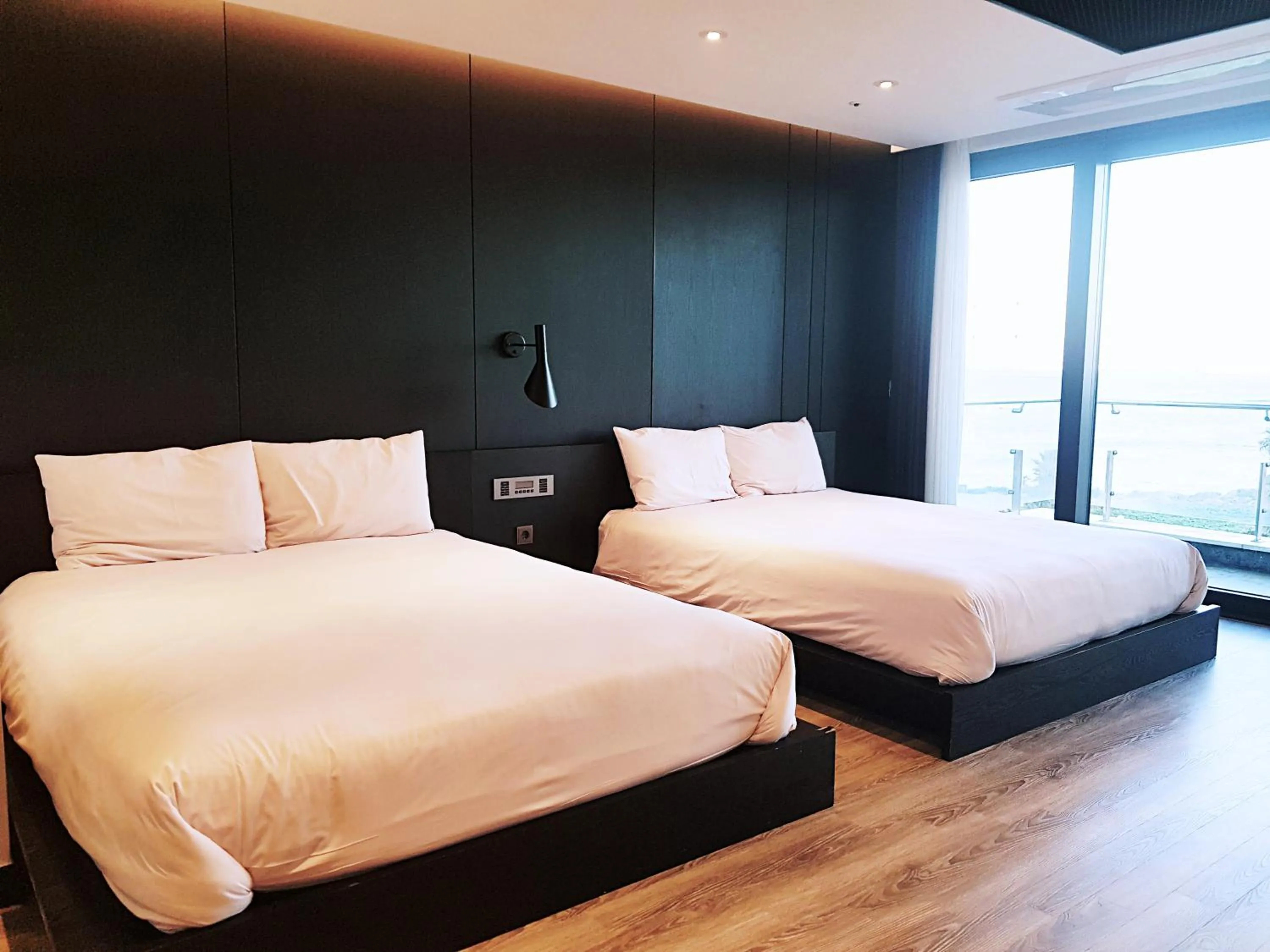 Bed in Attirance Pool Villa & Hotel