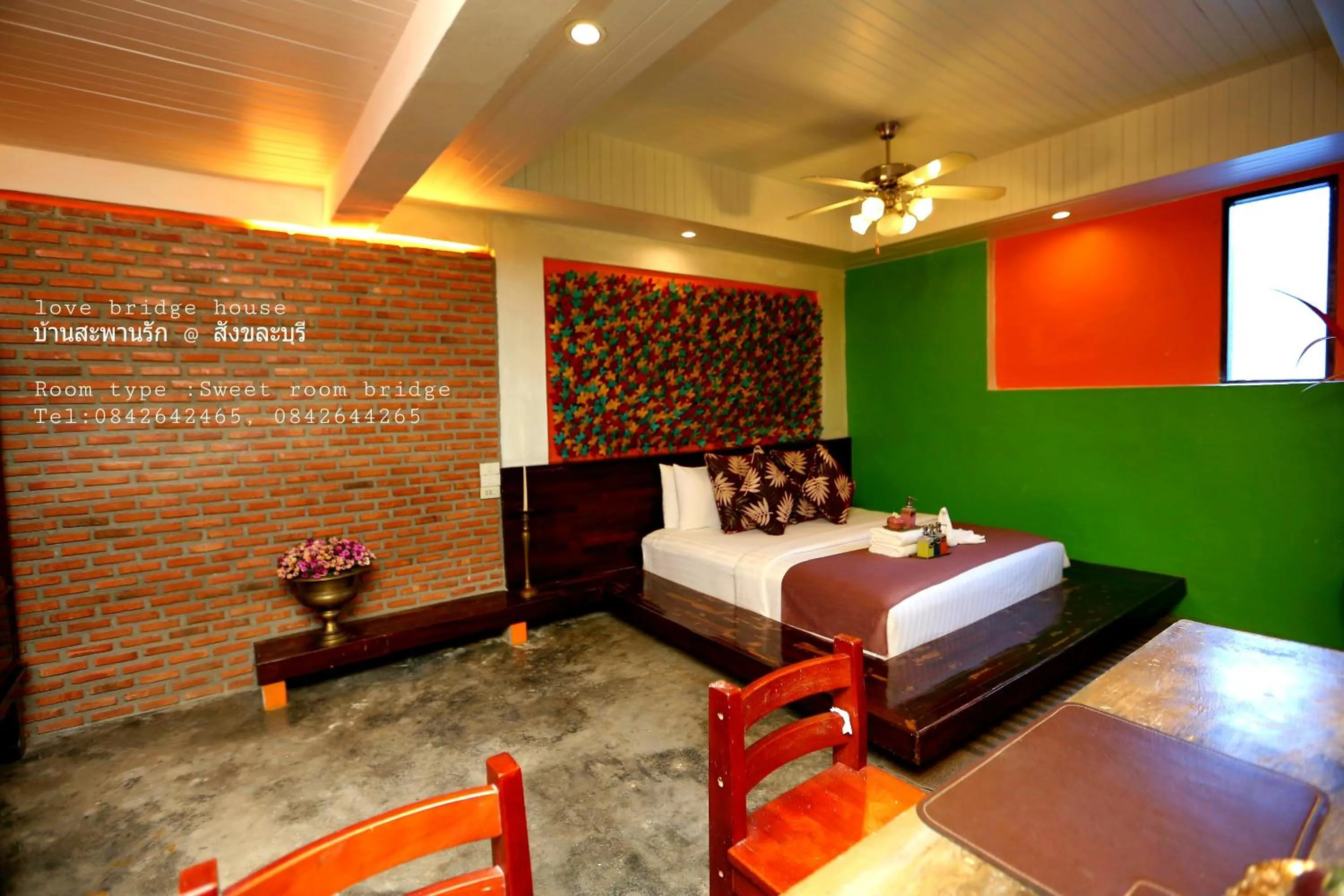 Bed in Love Bridge House บ้านสะพานรัก