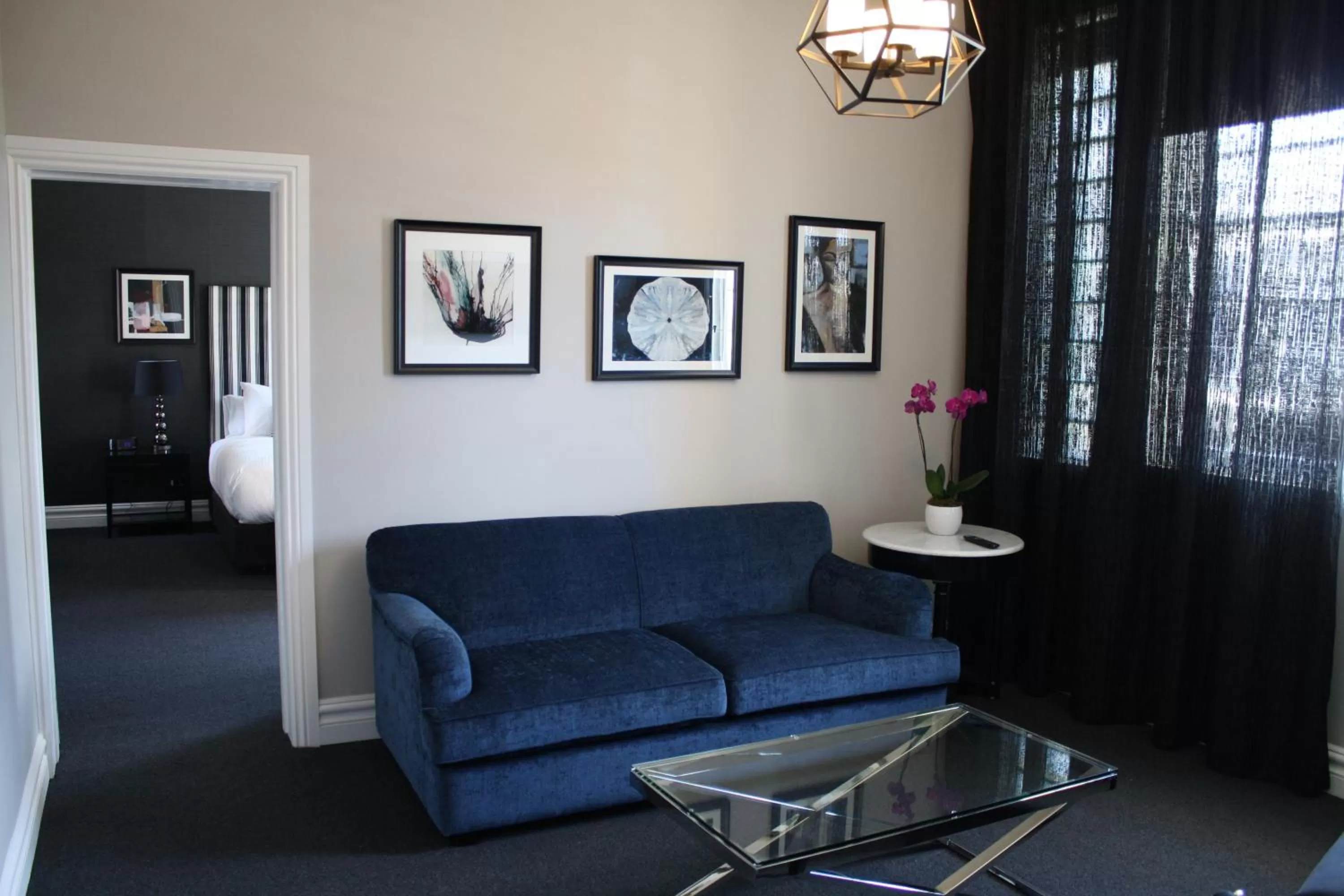 Living room in Mrs Banks Hotel