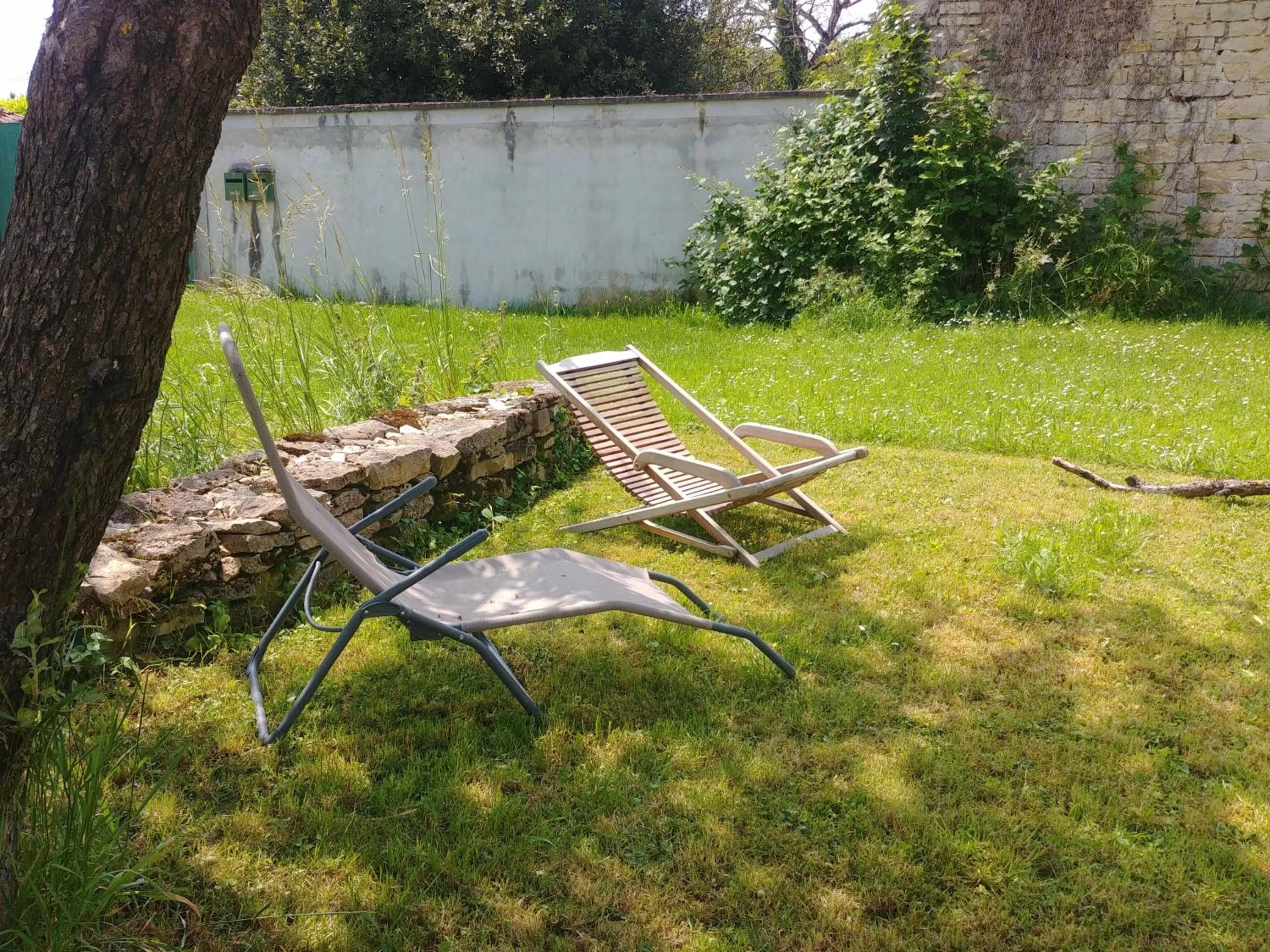 Garden in 2 chambres privées au calme à la Maison des Bambous
