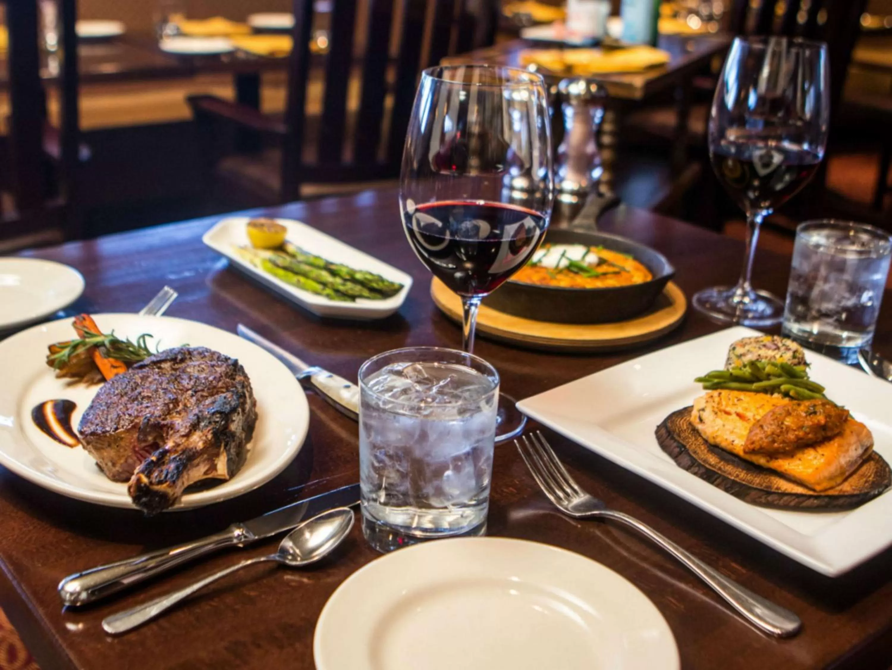 Restaurant/places to eat in DoubleTree by Hilton Spokane City Center