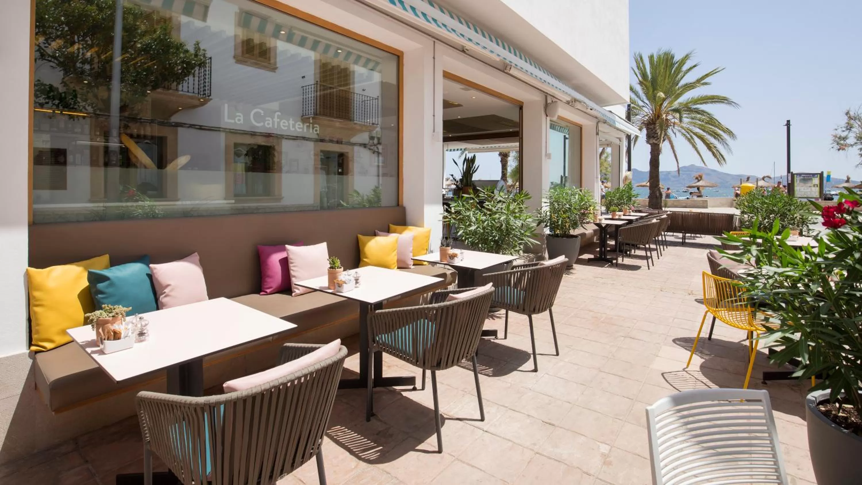 Restaurant/places to eat in La Goleta Hotel de Mar - Adults Only