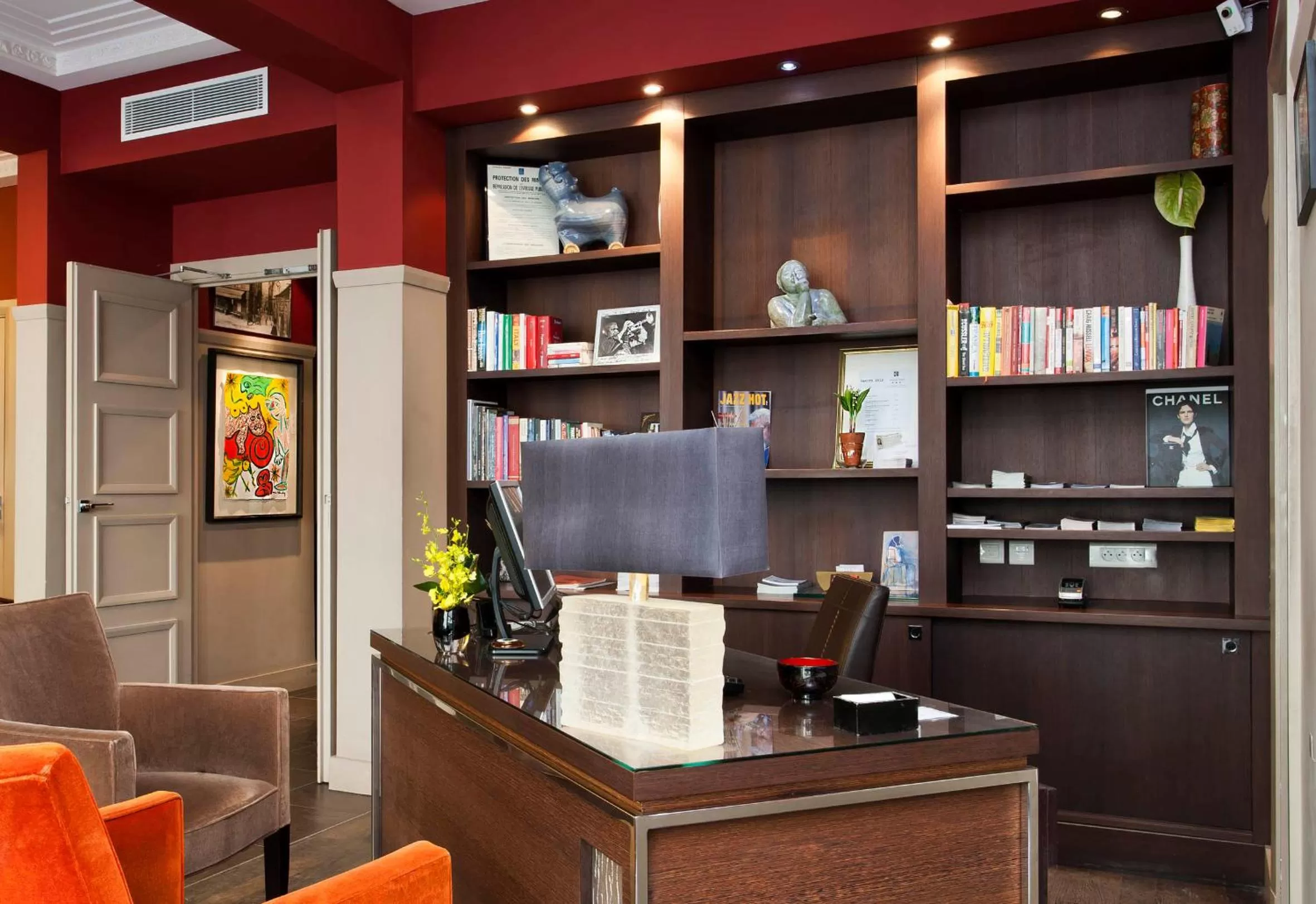 Lobby or reception in Crystal Hotel