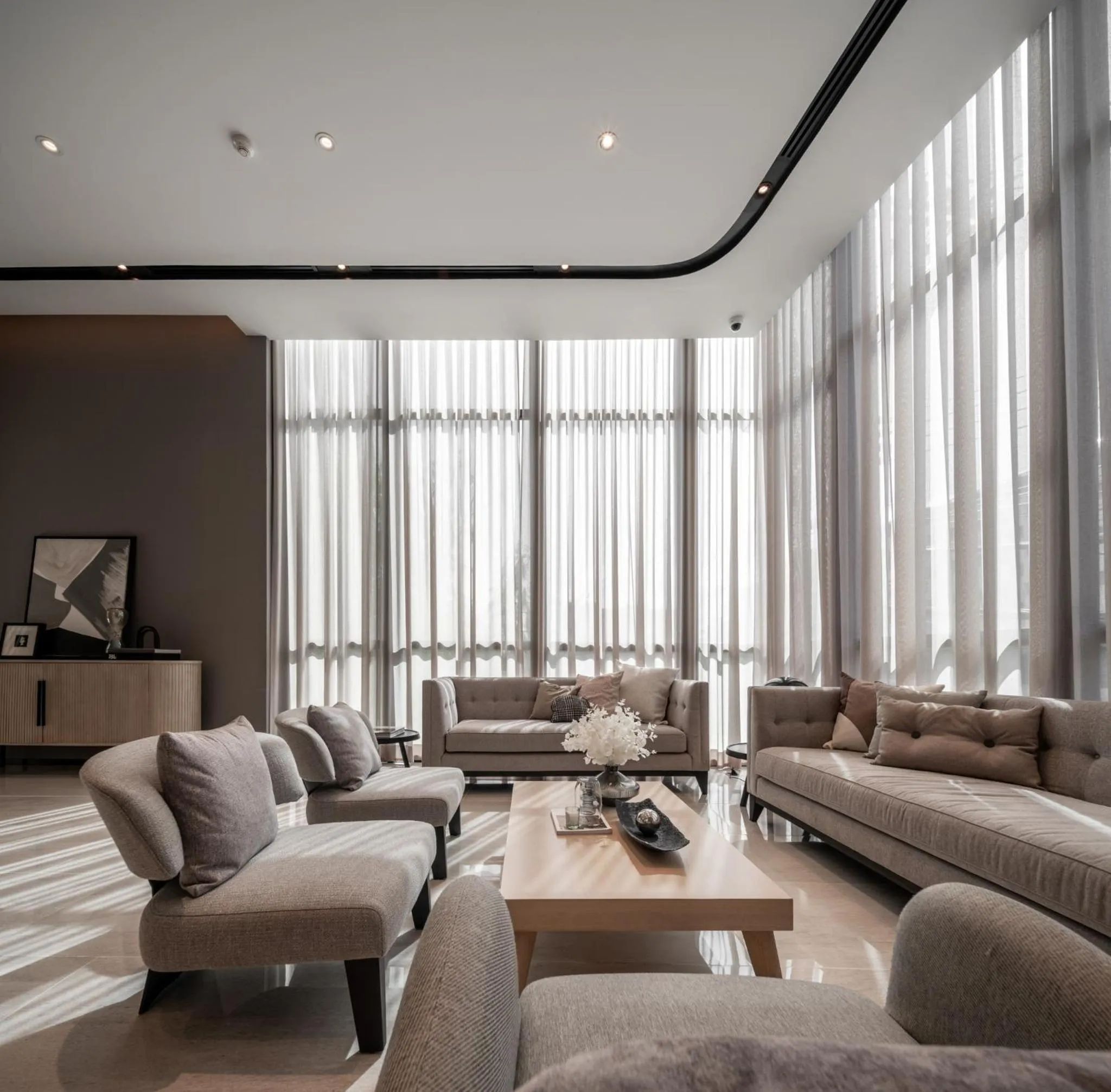 Lobby or reception in Mii Hotel Srinakarin