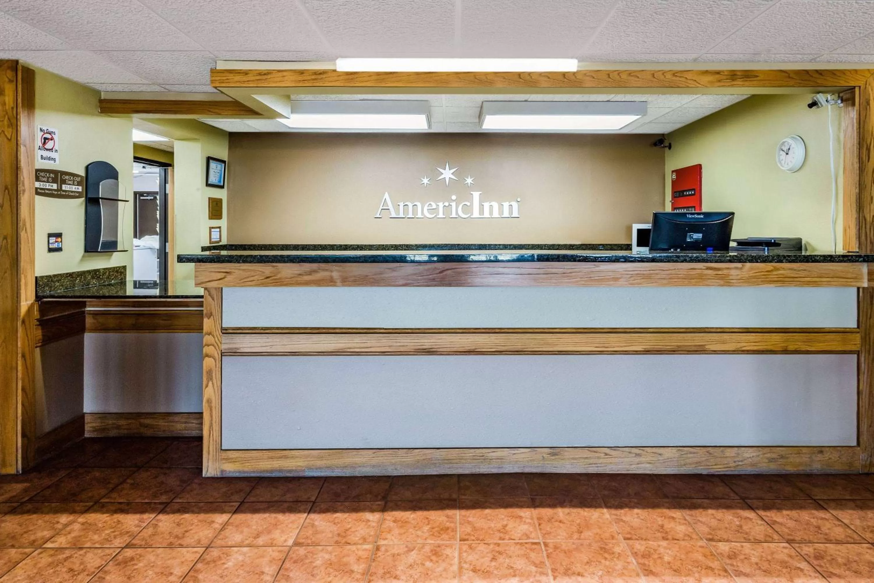 Lobby or reception in AmericInn by Wyndham Blue Earth