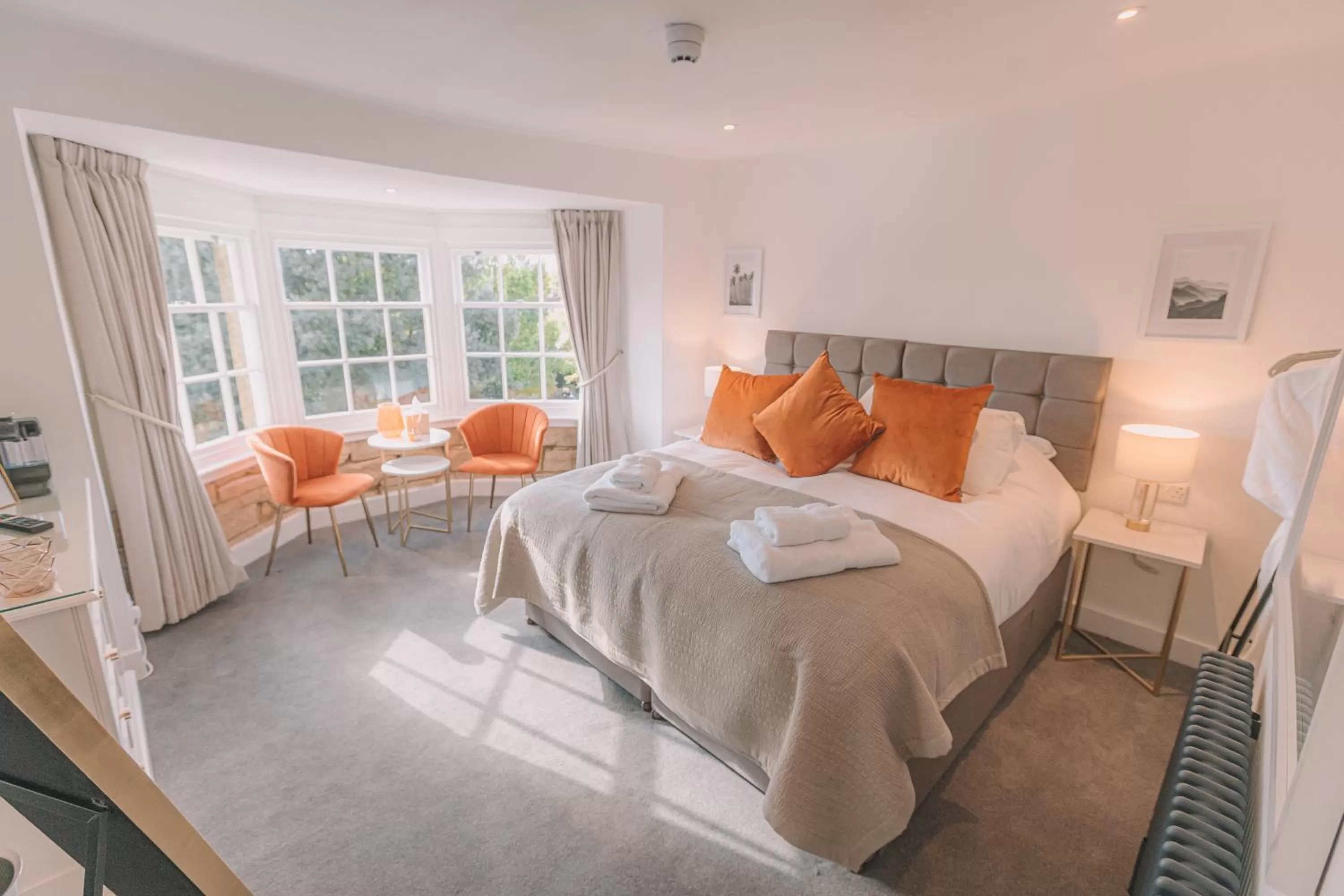 Other, Bed in Old Bank Rooms