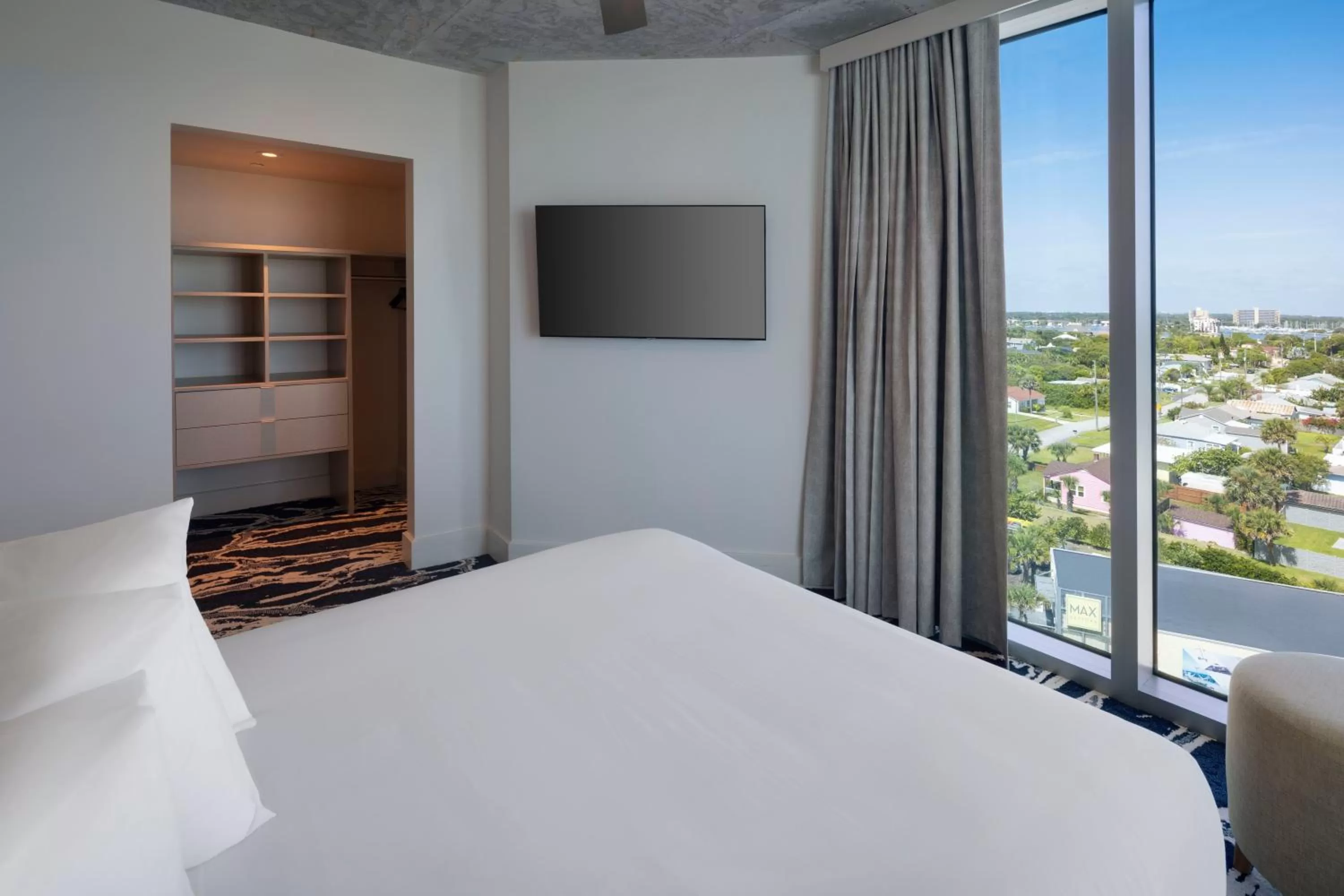 Bedroom, Bed in Max Beach Resort