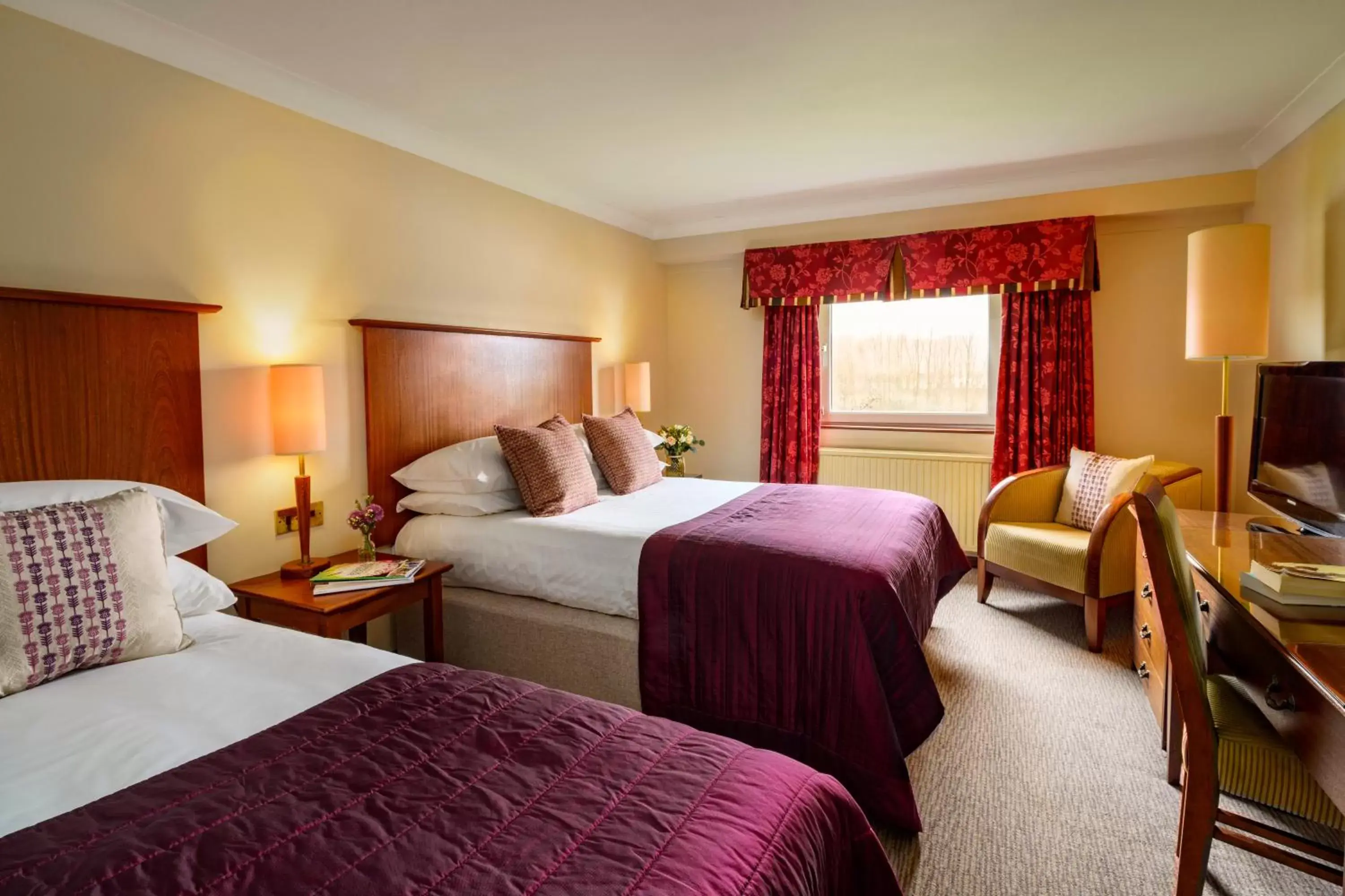 Standard Family Room in Macdonald Tickled Trout Hotel Standard Family Room in Macdonald Tickled Trout Hotel