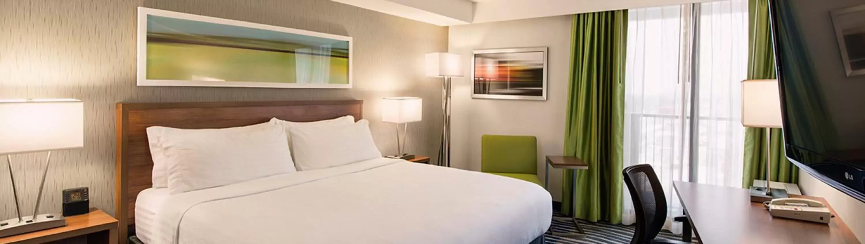 Holiday Inn Winnipeg - Airport West, an IHG Hotel Holiday Inn Winnipeg - Airport West, an IHG Hotel