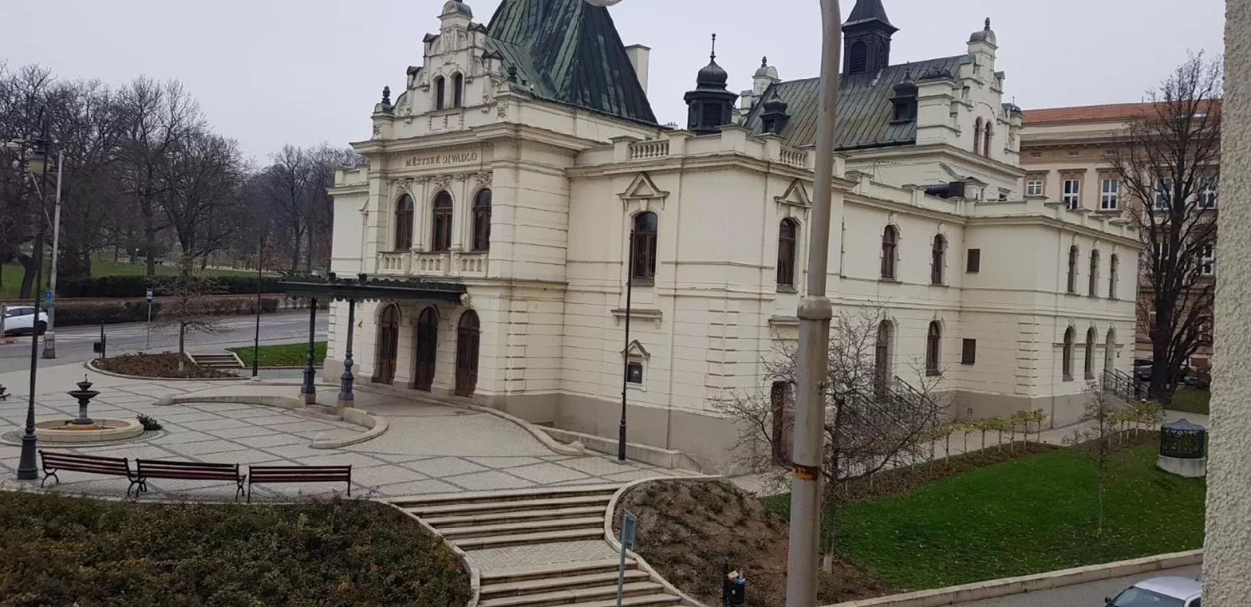 Property Building in Hotel U Divadla