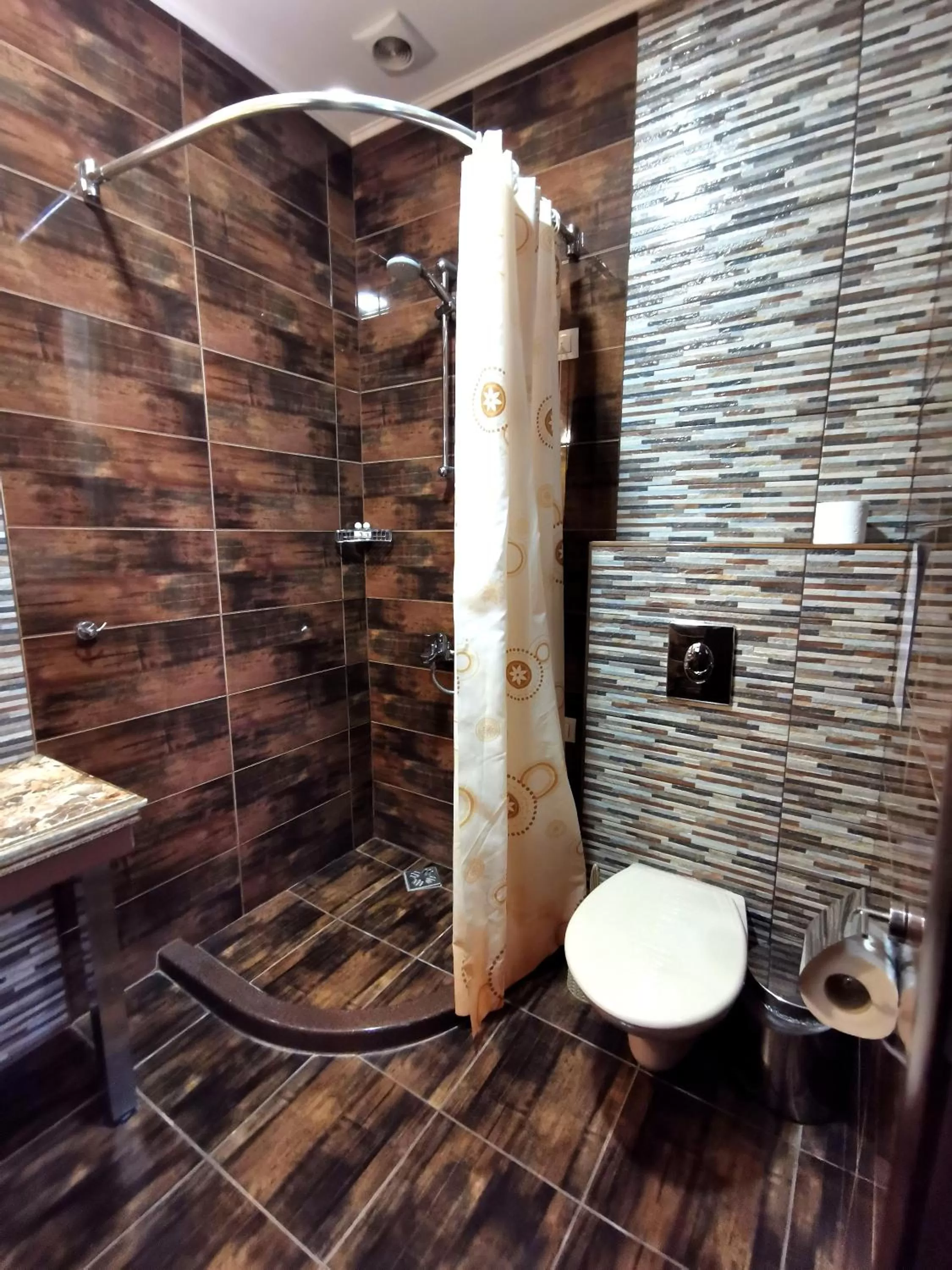 Bathroom in Hotel Africa