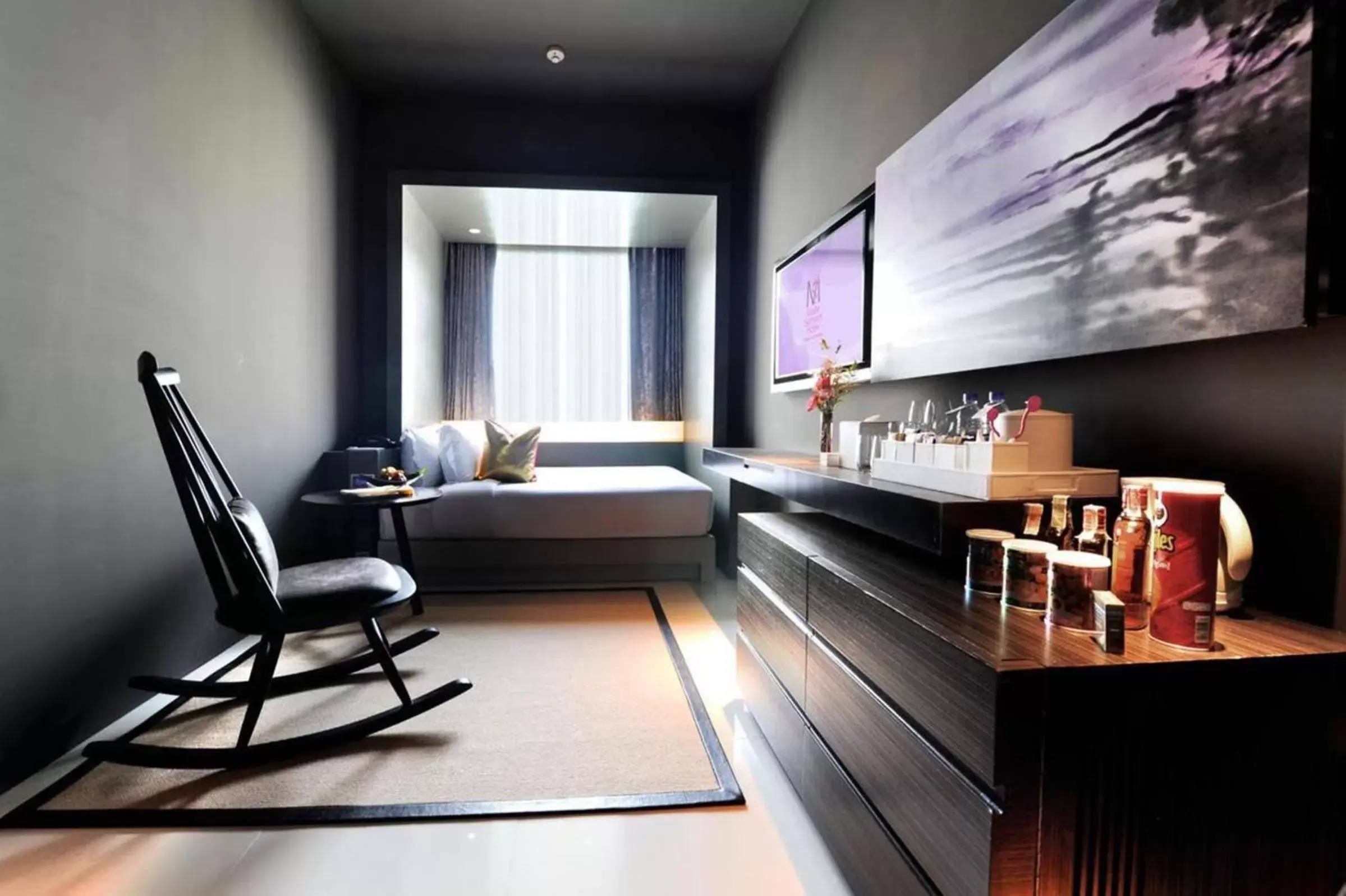 Business Queen Room in Mode Sathorn Hotel - SHA Extra Plus Business Queen Room in Mode Sathorn Hotel - SHA Extra Plus