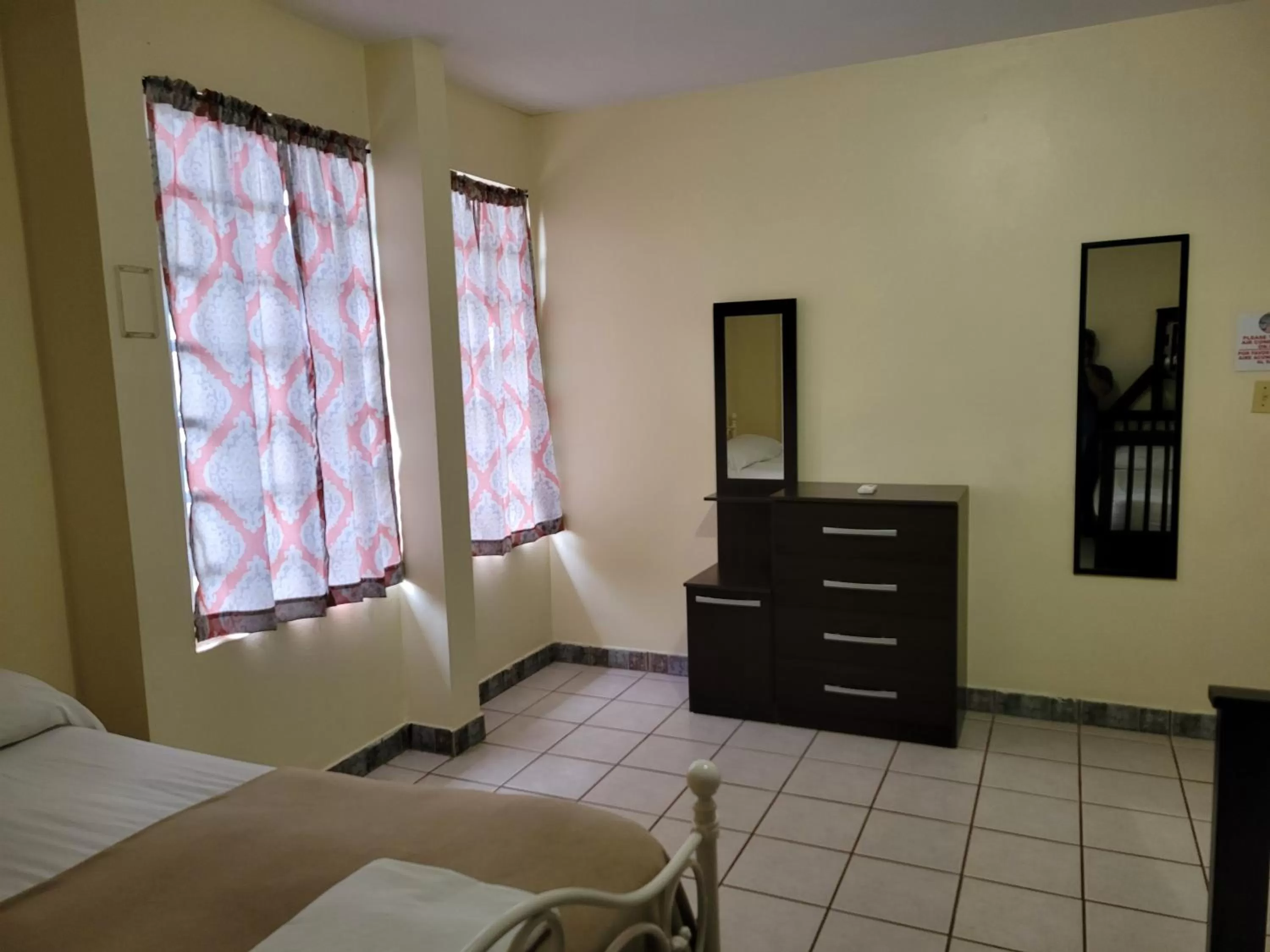 Bedroom, TV/Entertainment Center in Aguada of the Seas