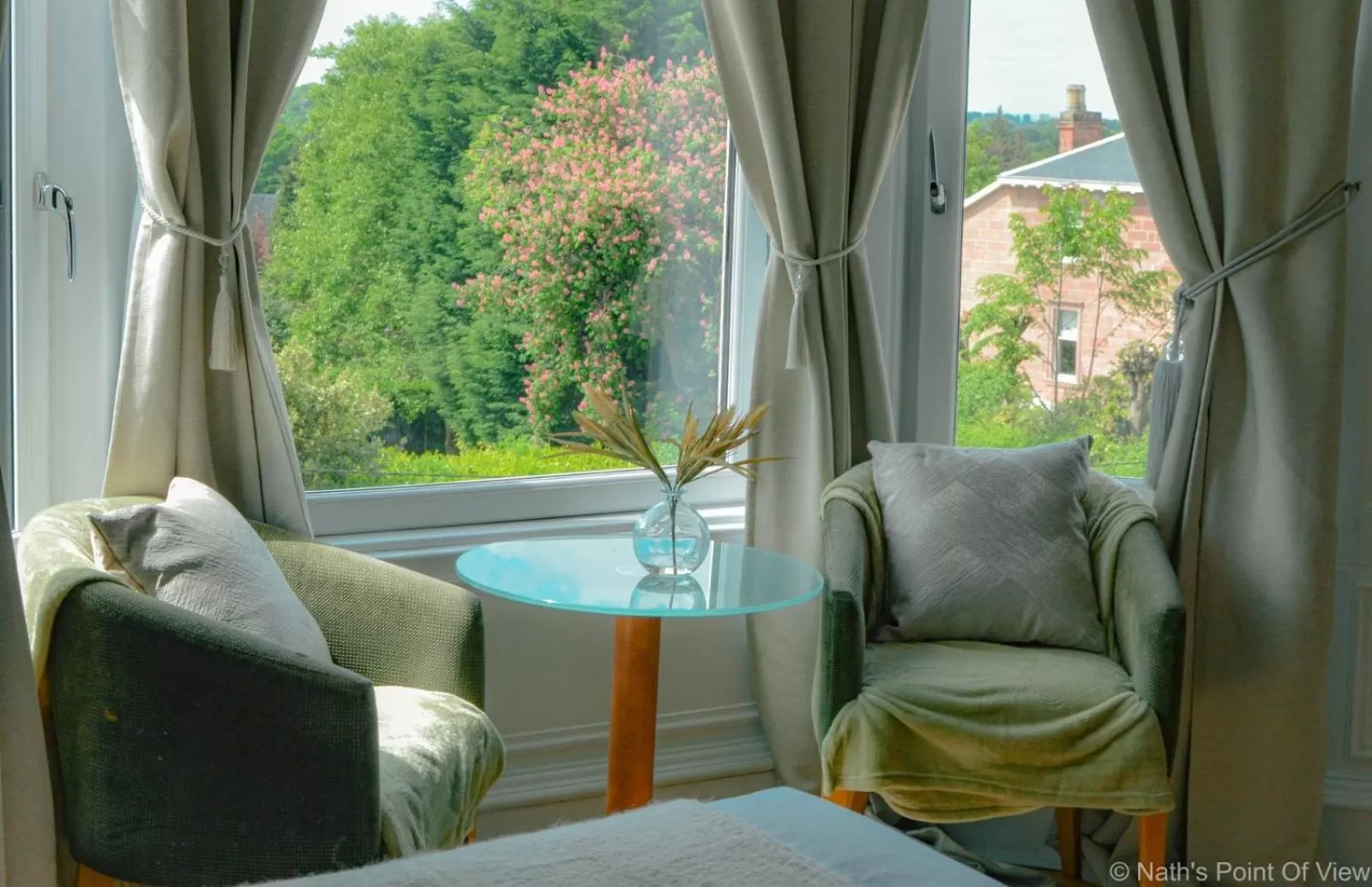 Seating Area in Redstones