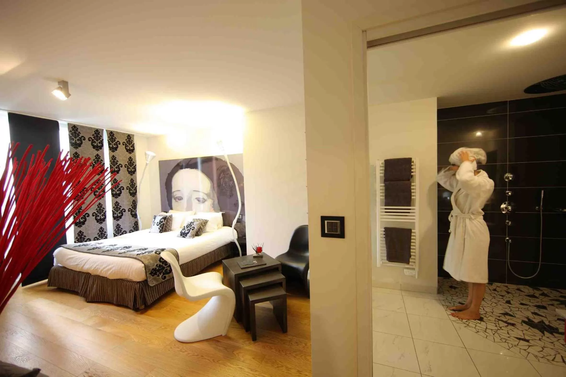 Deluxe Double or Twin Room in Maison Decoret - Relais & Châteaux