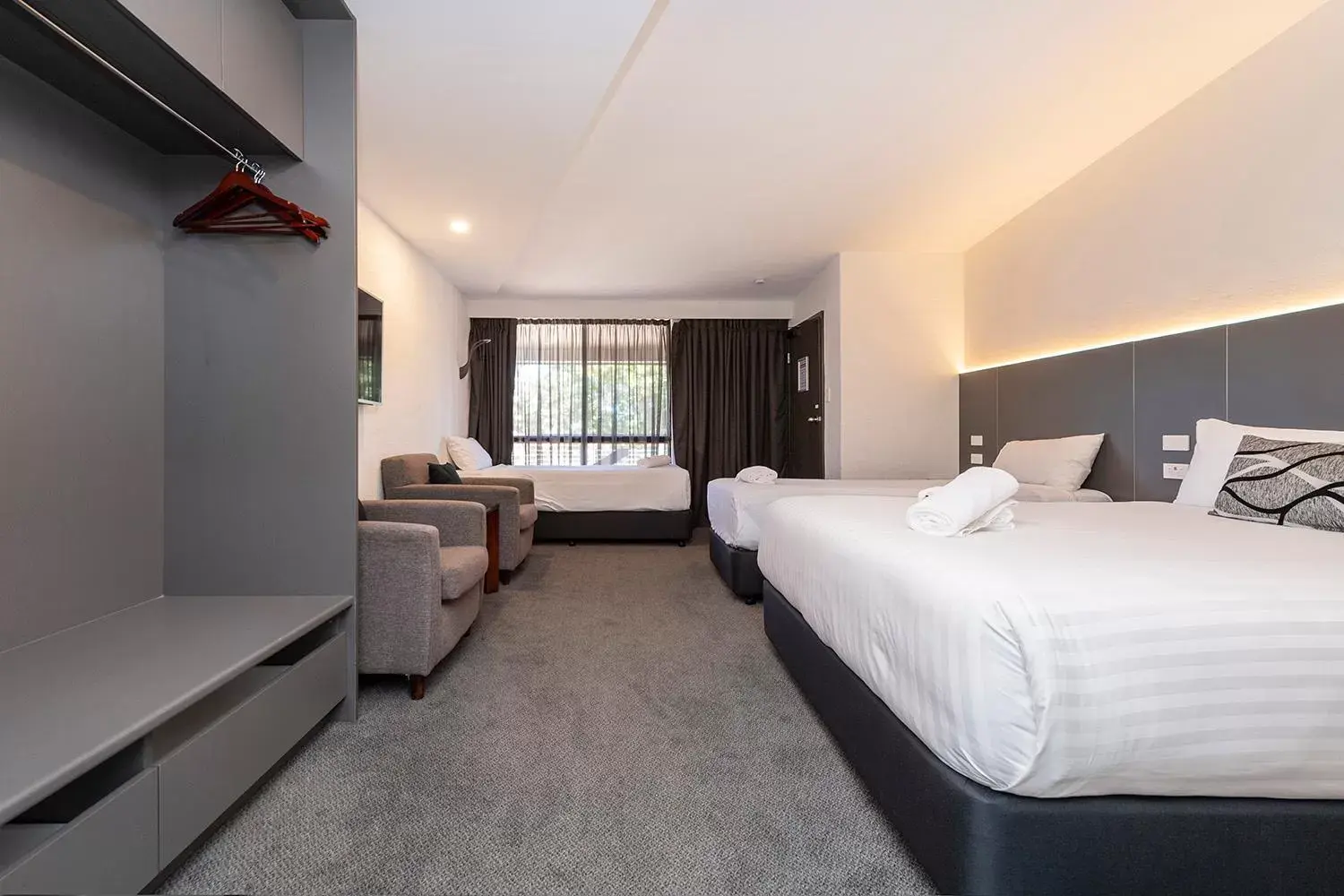 Premium Family Room in Fern Bay Motel Premium Family Room in Fern Bay Motel