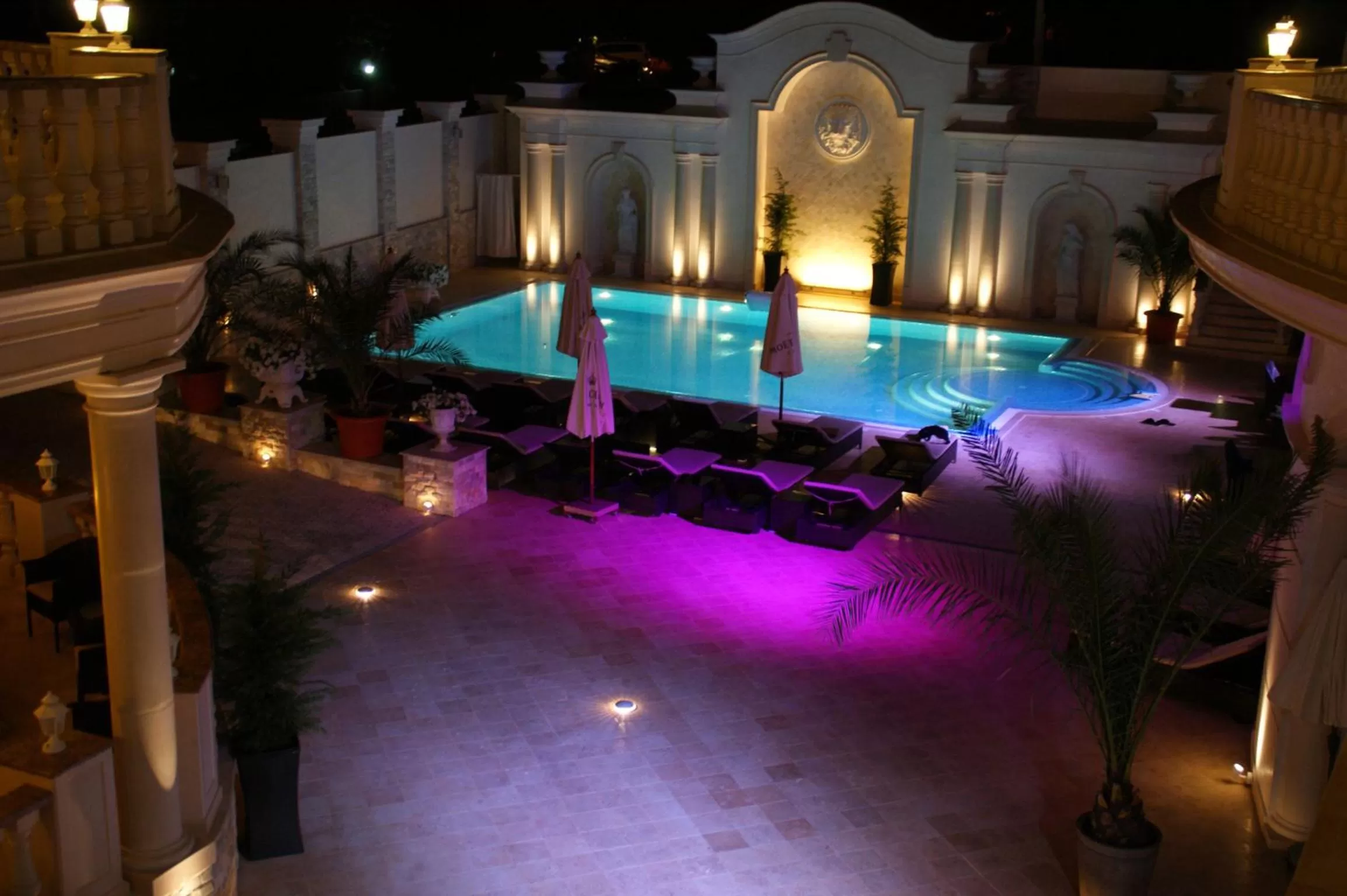 View (from property/room), Swimming Pool in Villa le Premier Maestro