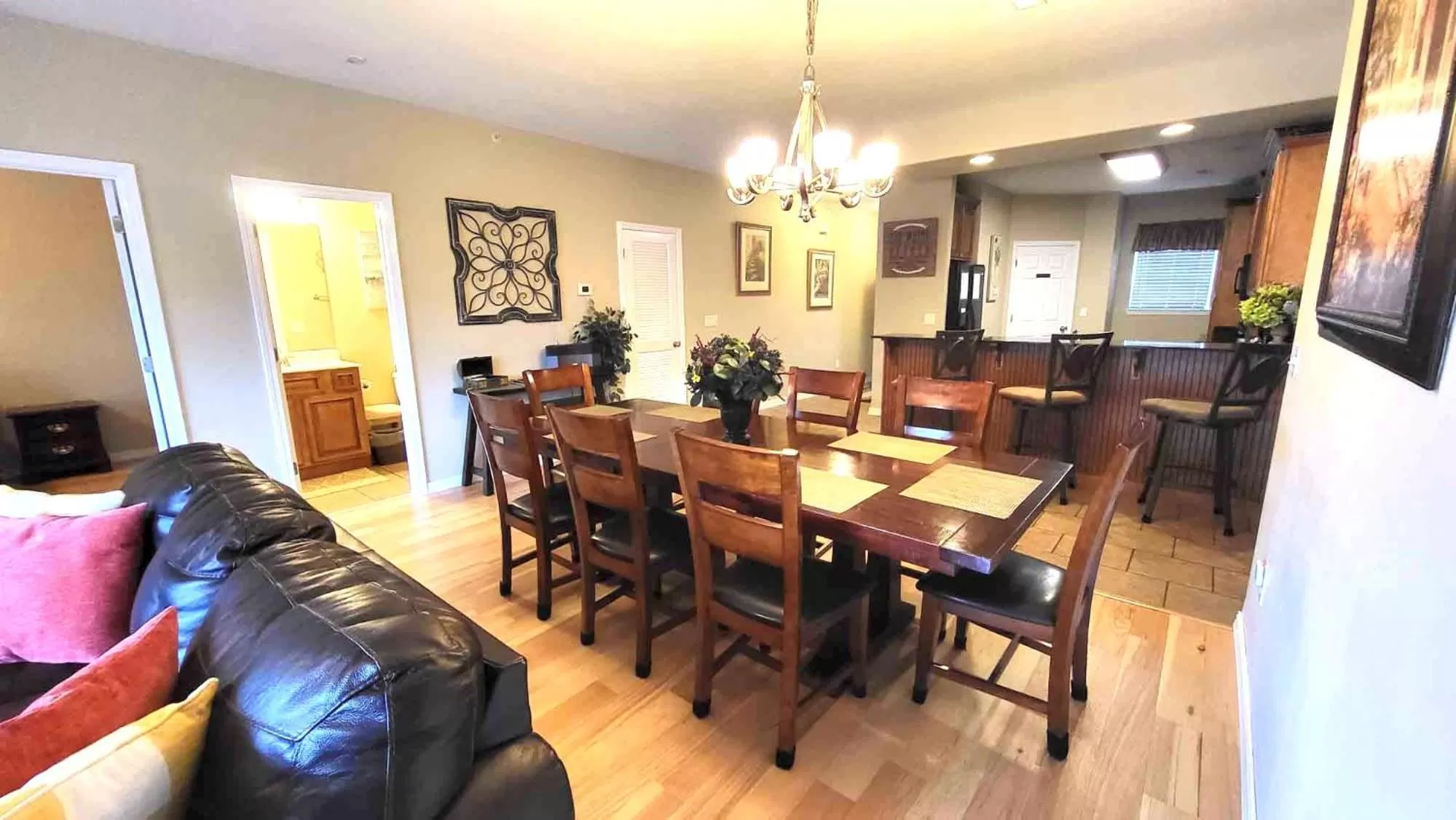 Living room in Rockwood Condos on Table Rock Lake With Boat Slips