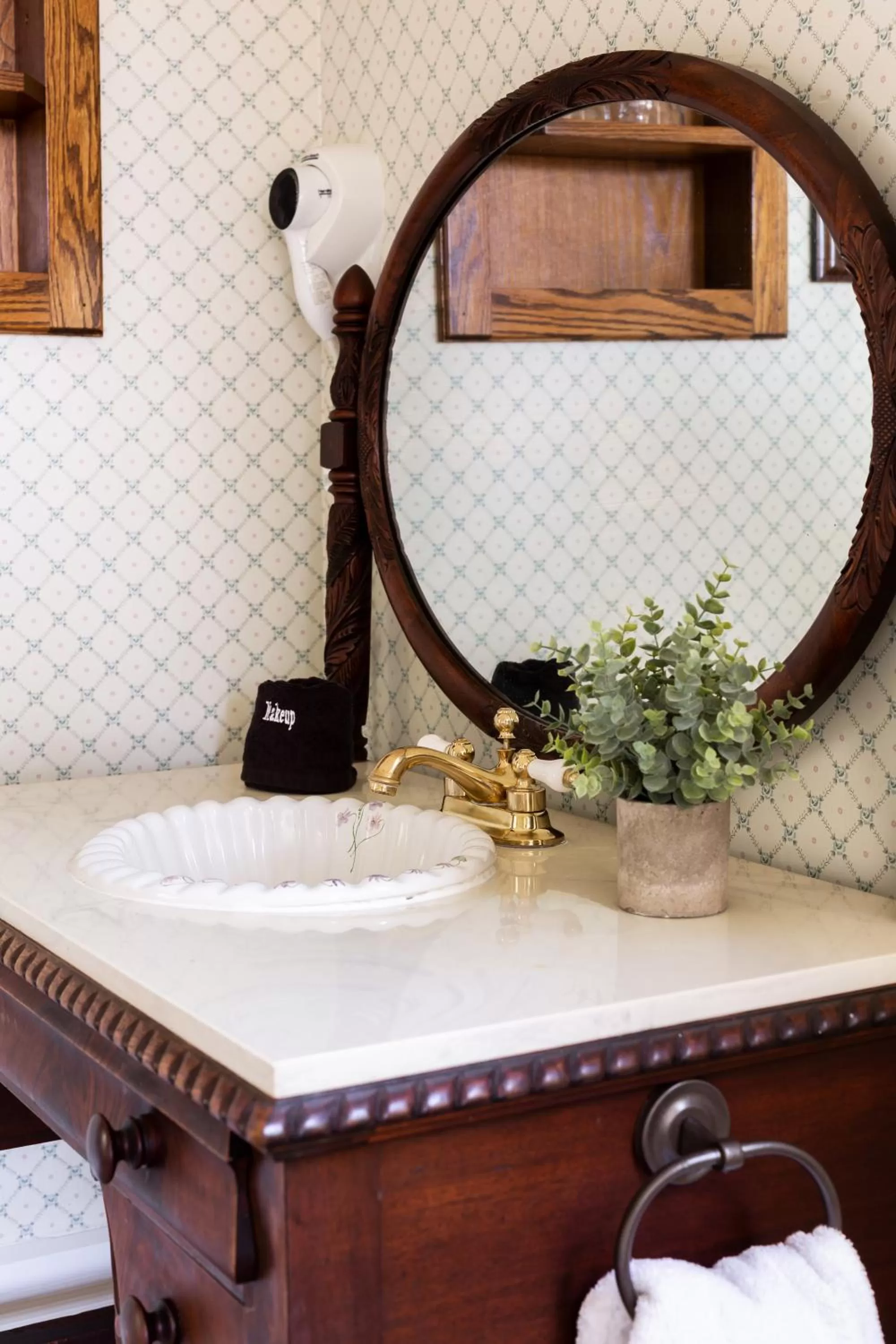 Bathroom in Garden Street Inn Downtown San Luis Obispo, A Kirkwood Collection Hotel