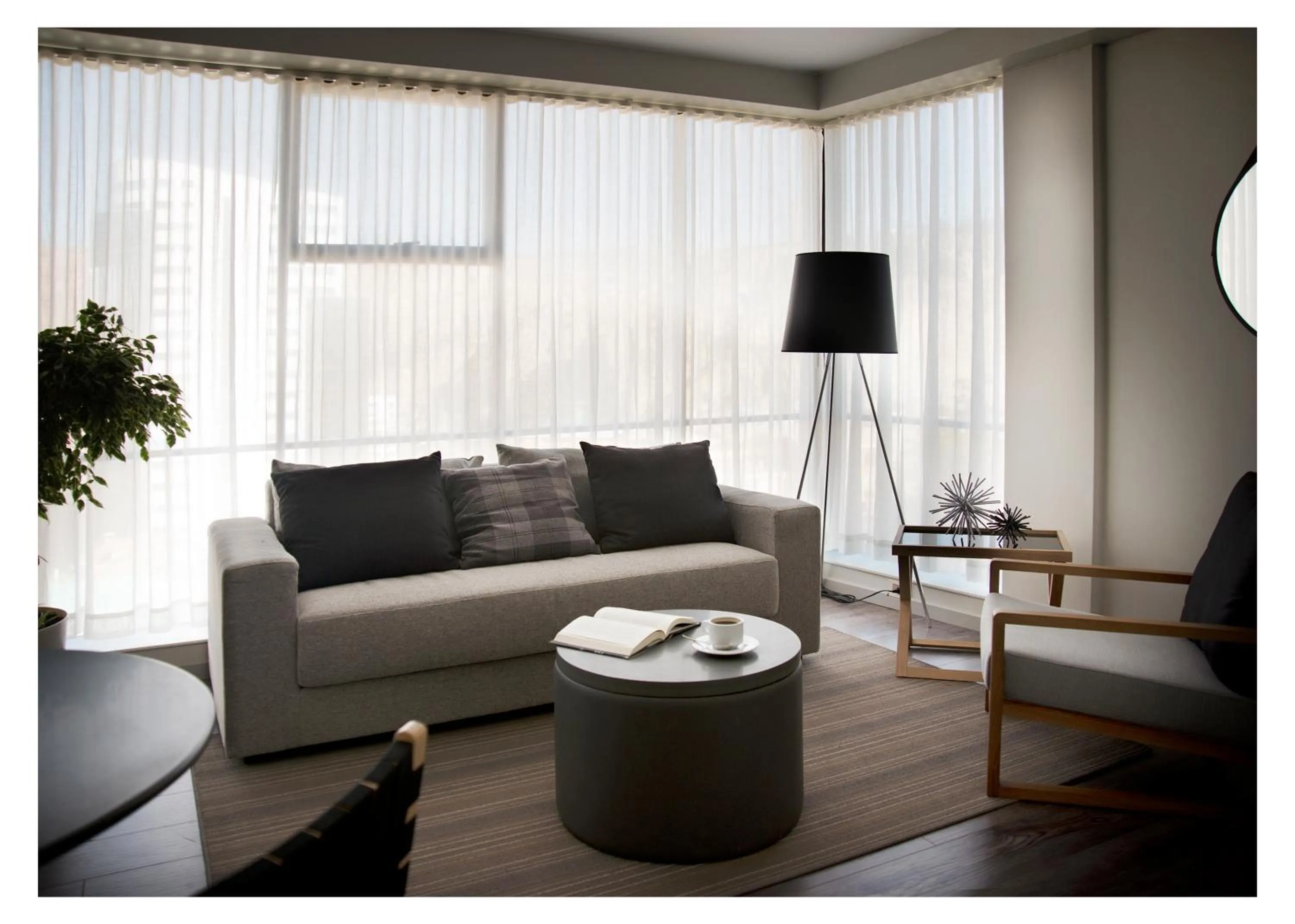 Day in Casa Grande Suites