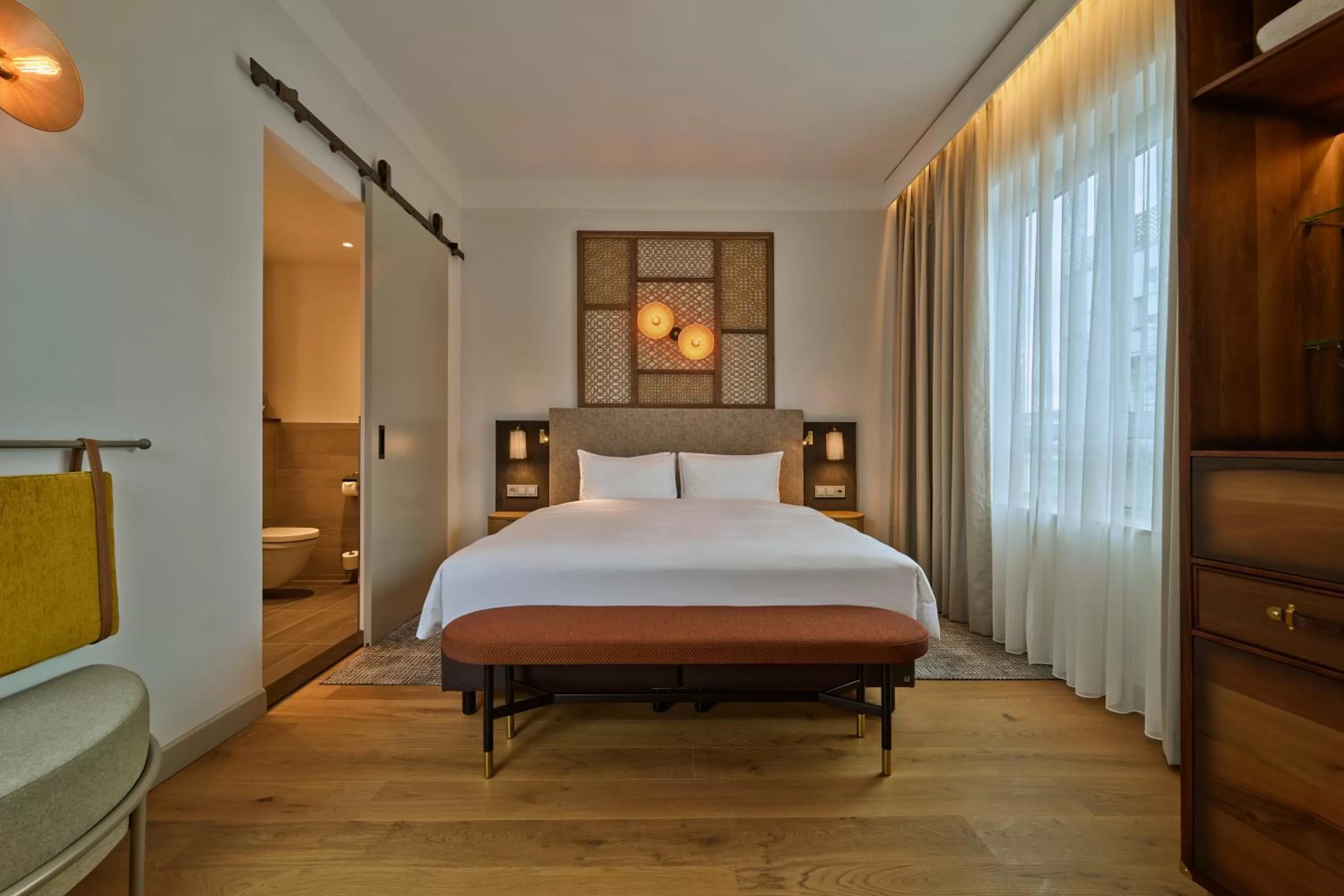 Bedroom, Bed in voco The Hague by IHG